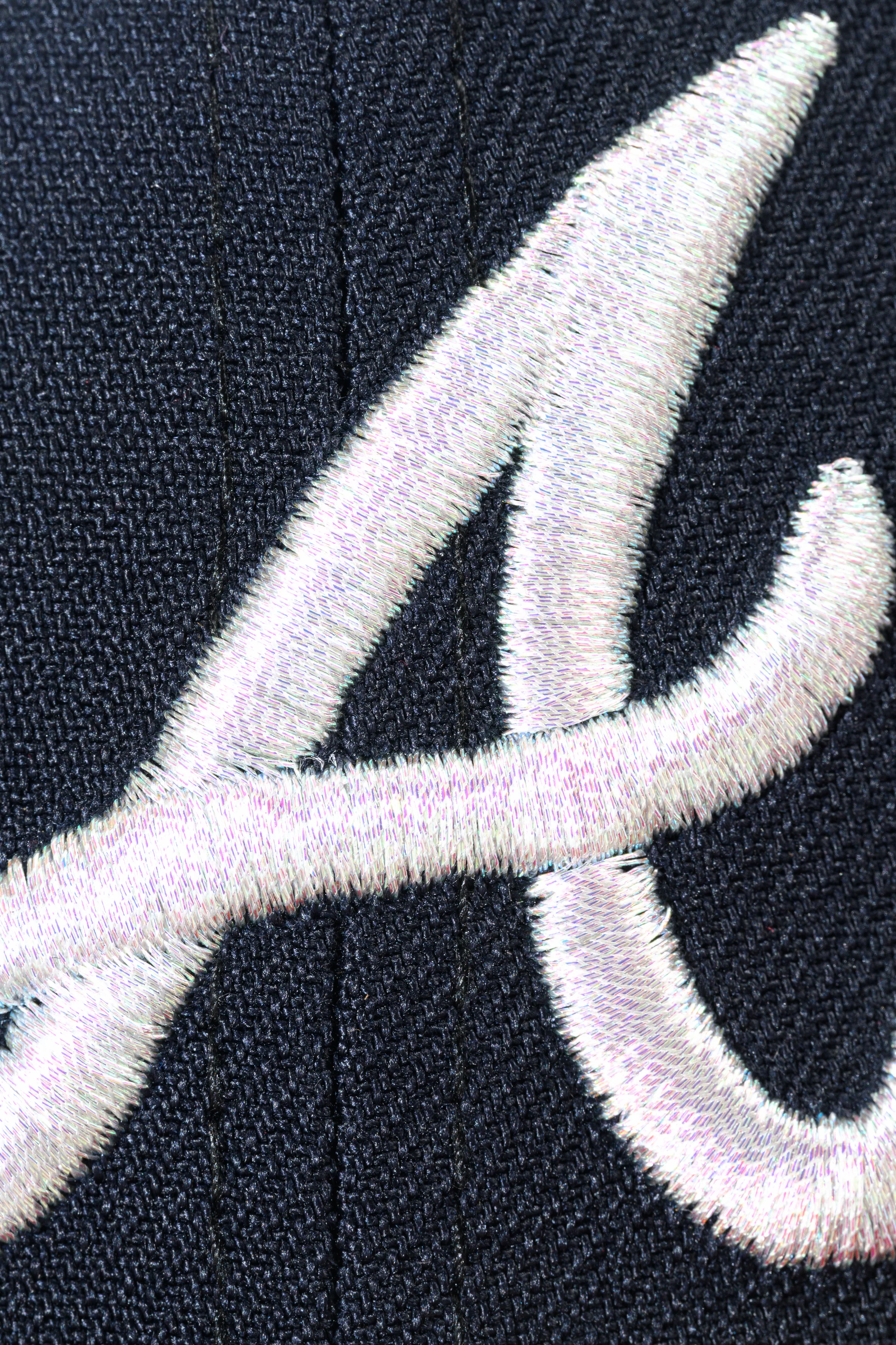 NEW ERA "DELUXE"ATLANTA BRAVES FITTED HAT (NAVY/RED) - Image 5