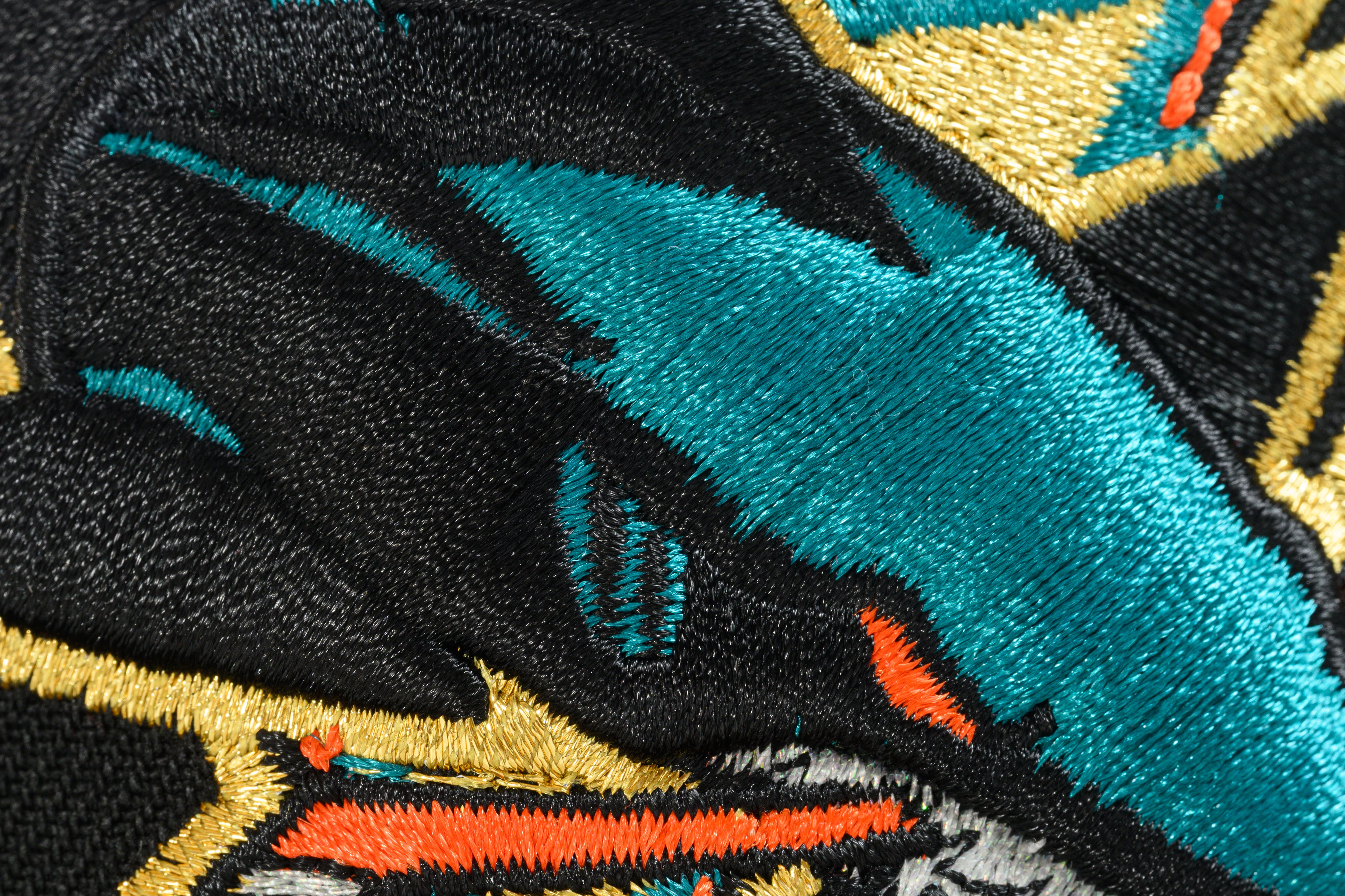 NEW ERA "NIGHT AT THE TANK" SAN JOSE SHARKS FITTED HAT (BLACK/NAVY) - Image 8