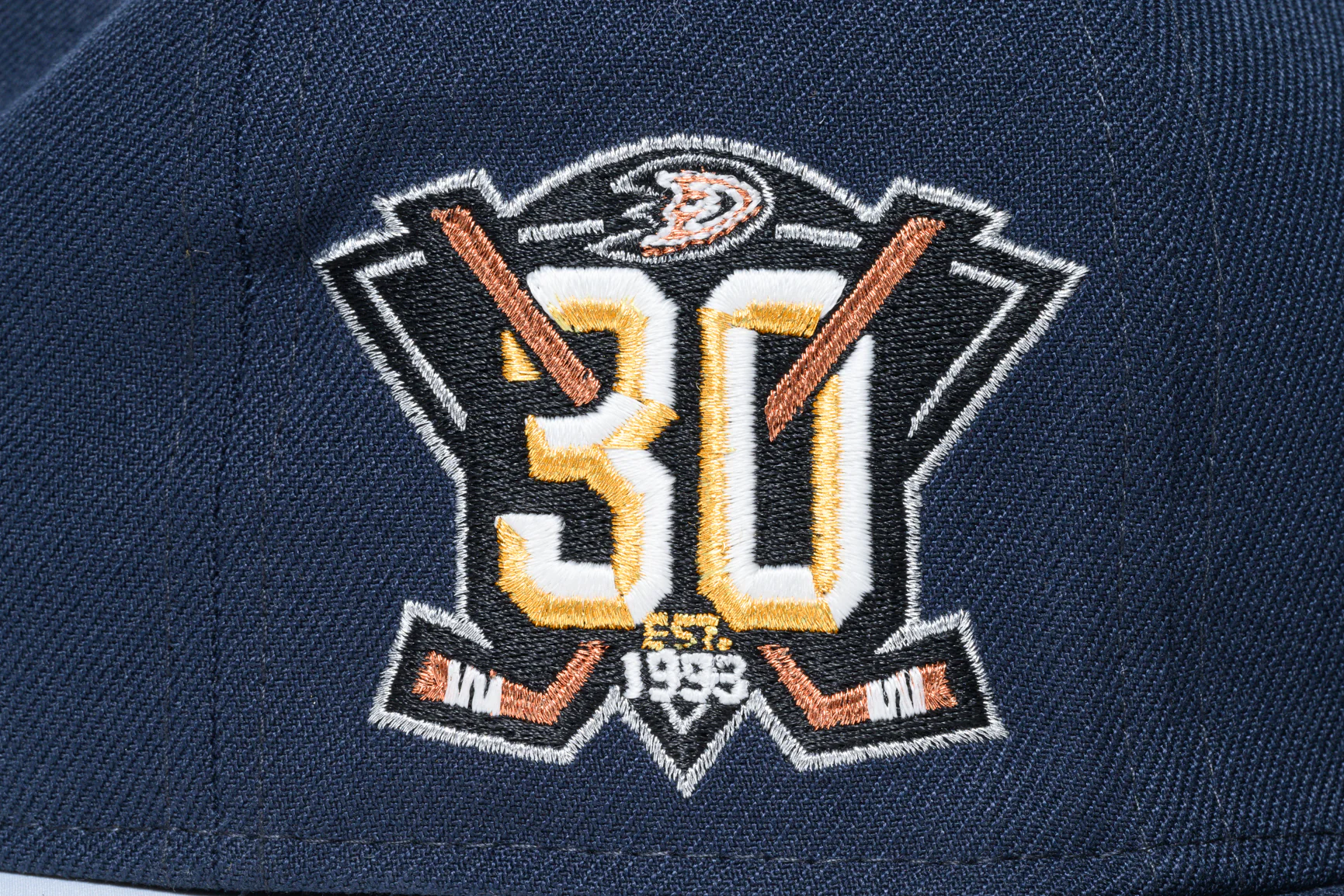 NEW ERA "NIGHT SHIFT" ANAHEIM DUCKS FITTED HAT (NIGHSHIFT NAVY/ORANGE) - Image 2