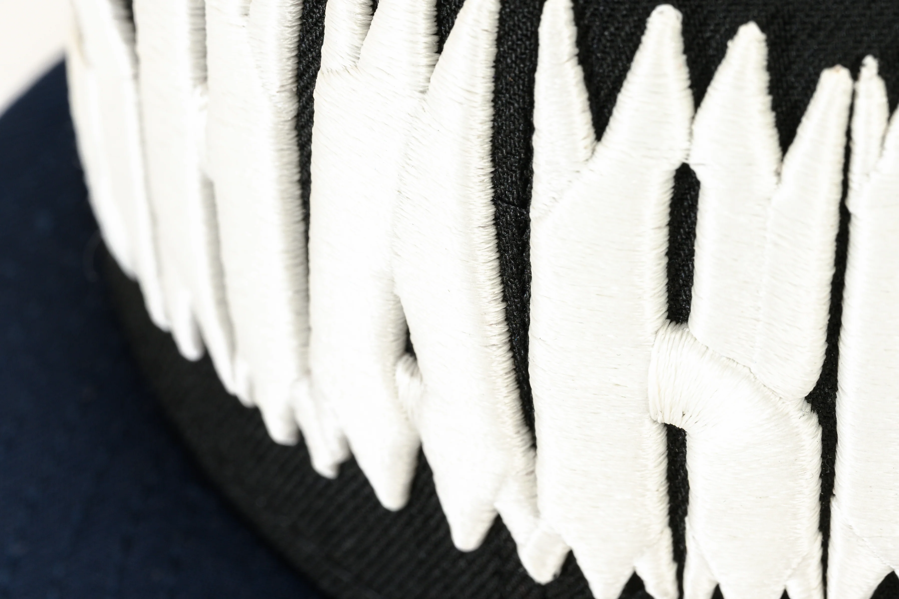 NEW ERA "NIGHT SWIM" SAN JOSE SHARKS FITTED HAT (BLACK/NAVY/TEAL) - Image 8