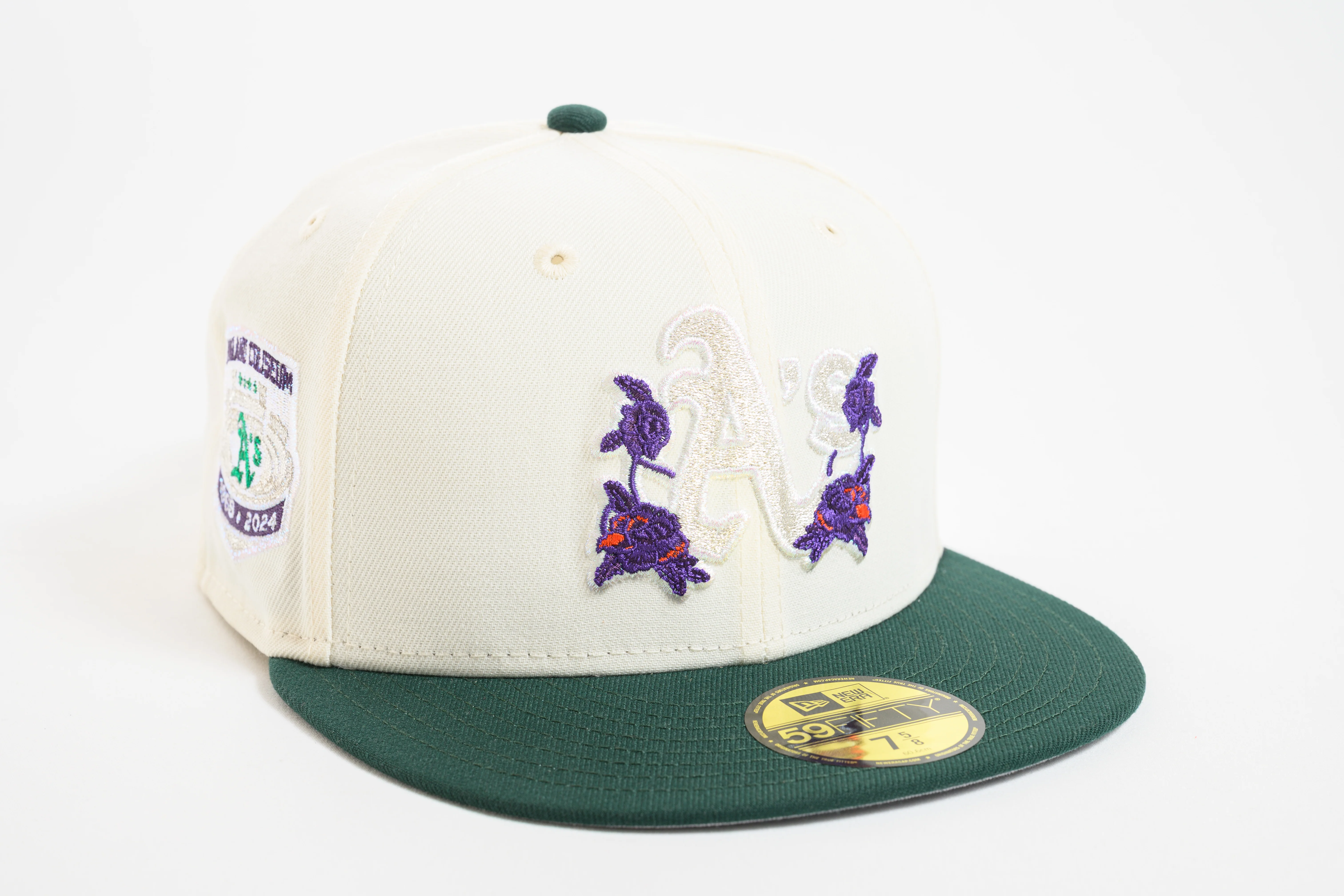 NEW ERA "OCBC / PURPLE FLOWERS" OAKLAND A'S FITTED HAT (CHROME/DARK GREEN)