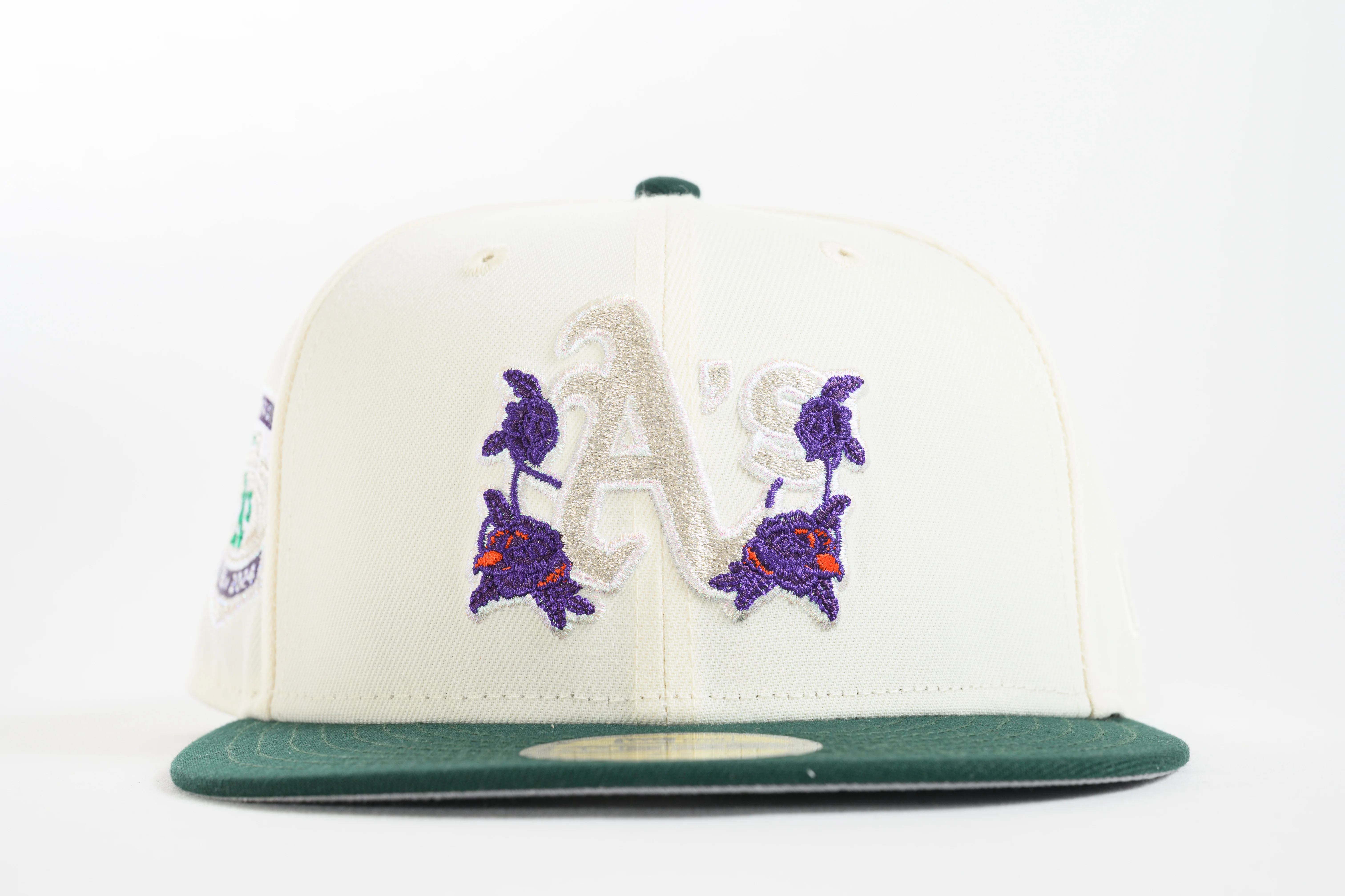 NEW ERA "OCBC / PURPLE FLOWERS" OAKLAND A'S FITTED HAT (CHROME/DARK GREEN) - Image 8