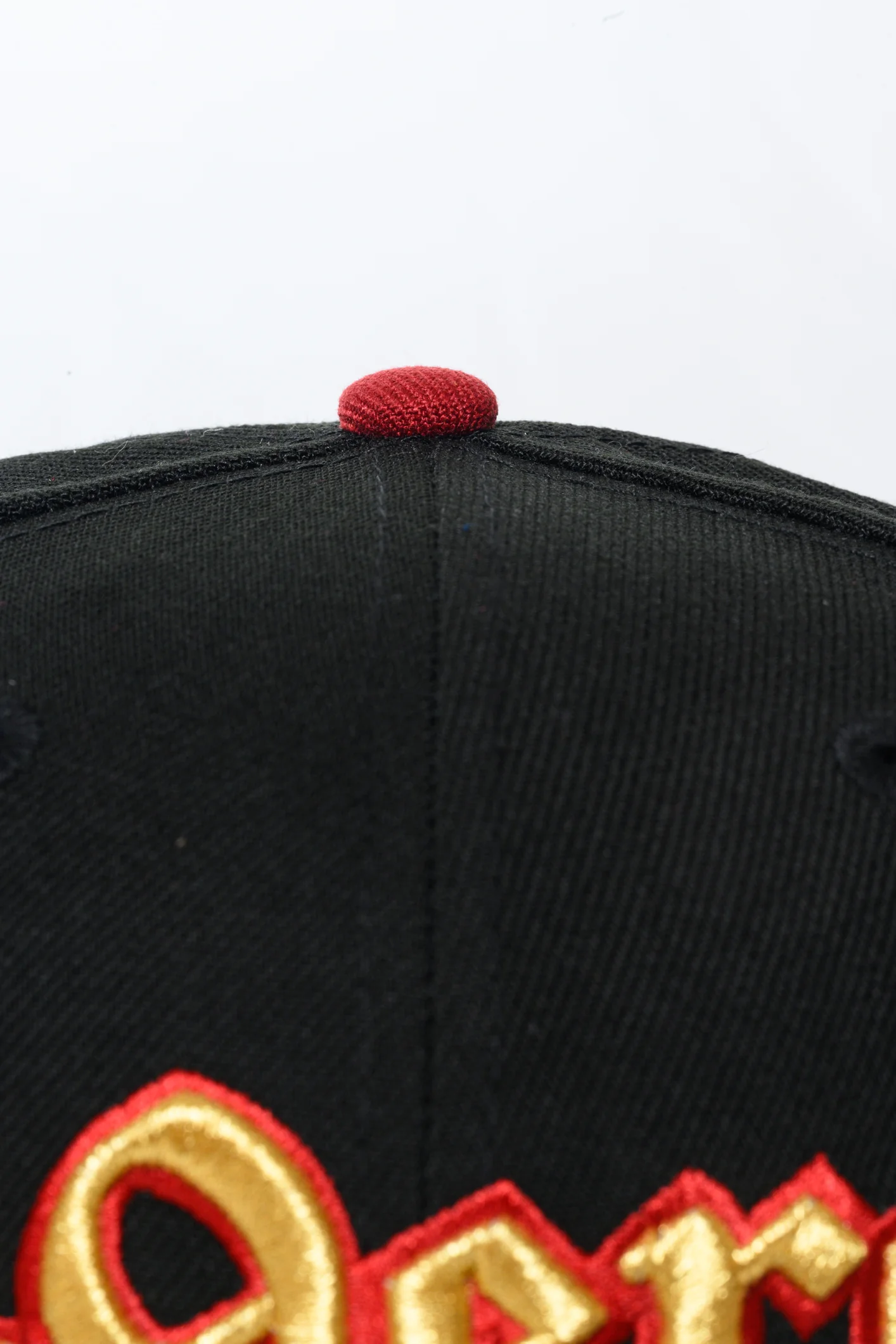 NEW ERA "OLD MONEY" SAN FRANCISCO 49ERS FITTED HAT (H RED /BLACK) - Image 3