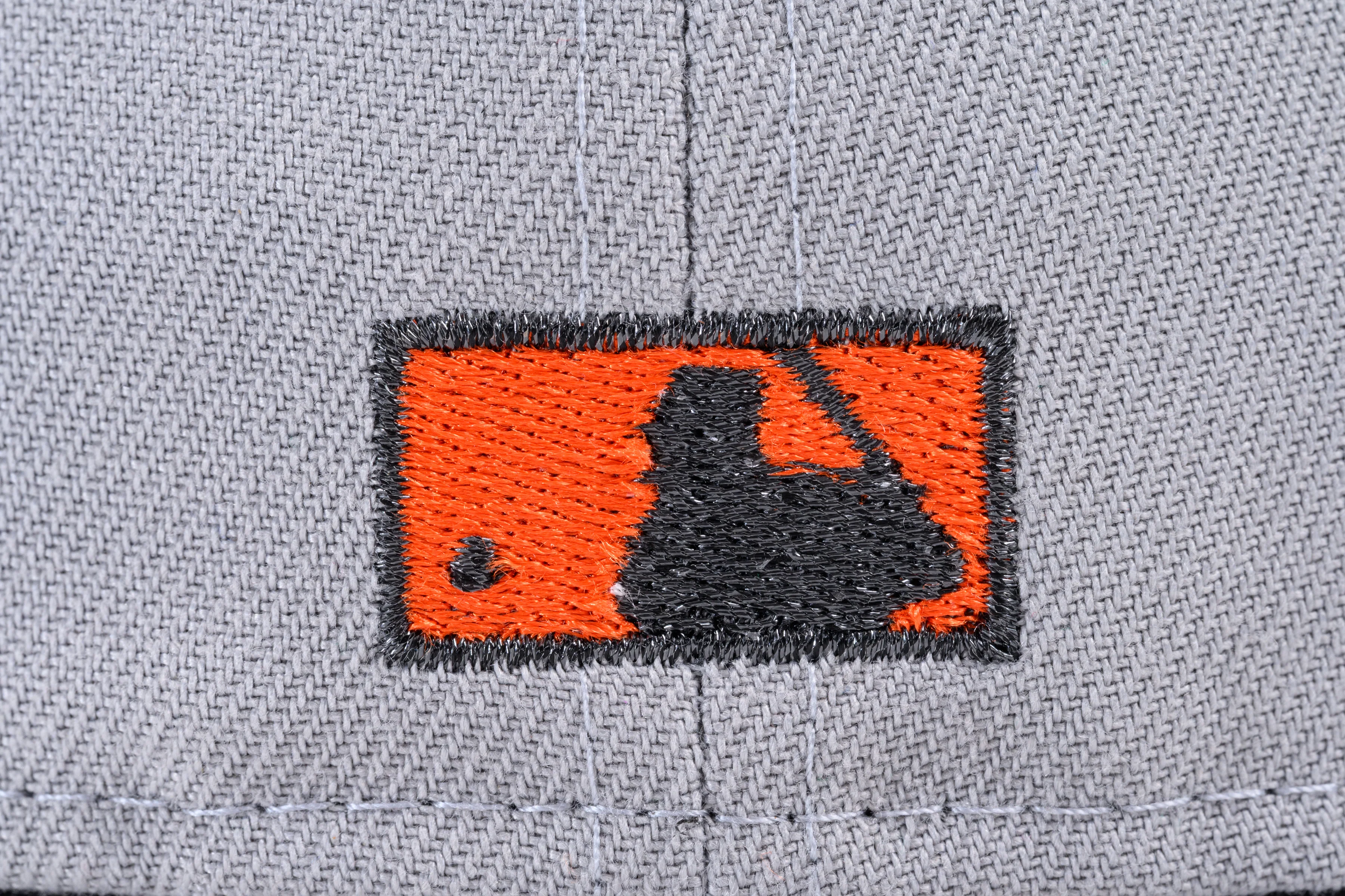 NEW ERA "PACIFIC SOCK EXCHANGE" SAN FRANCISCO GIANTS FITTED HAT (GREY/BURNT WOOD) - Image 3