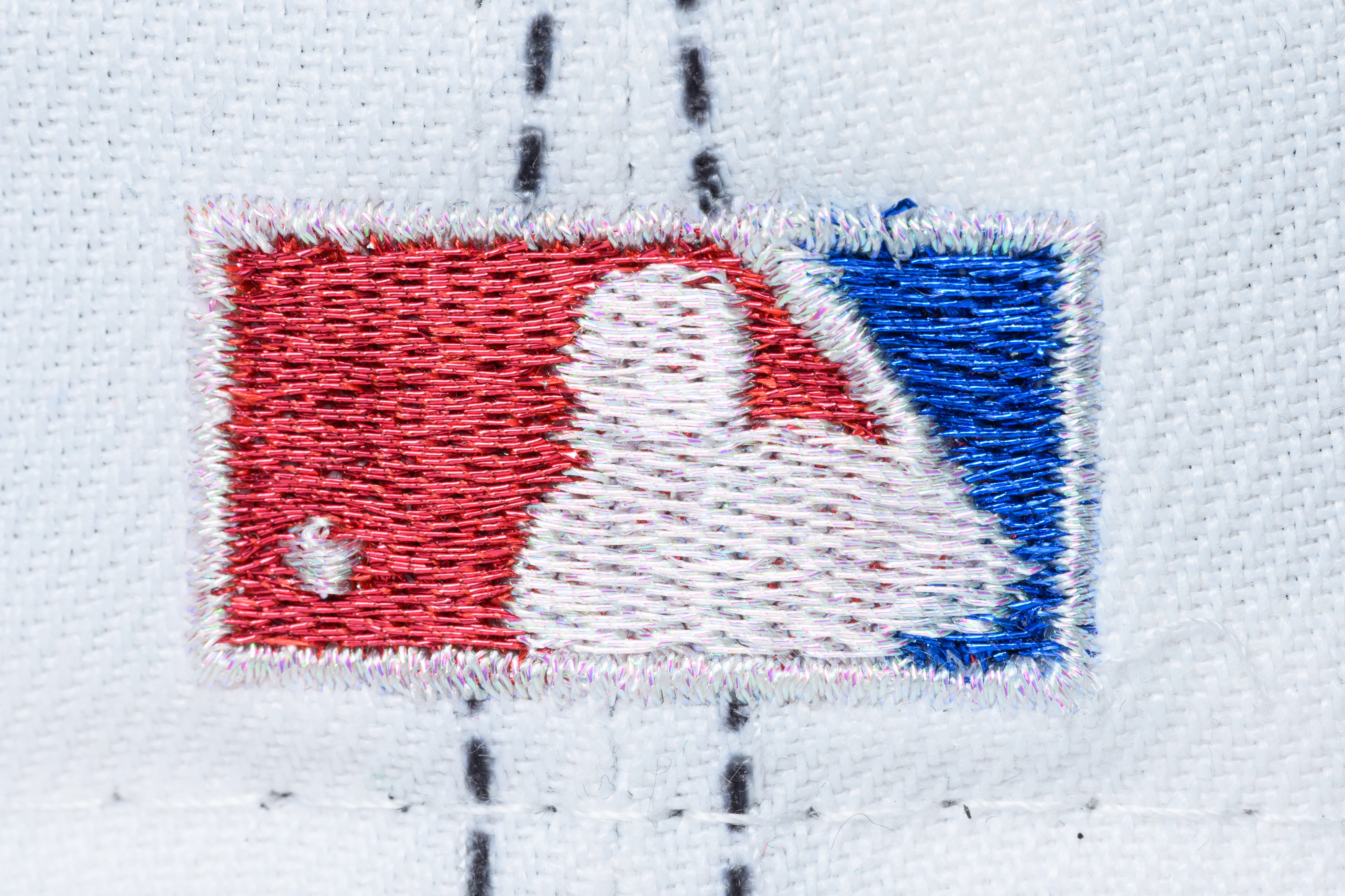 NEW ERA "PINSTRIPE" OAKLAND A'S FITTED HAT (NAVY/WHITE PINSTRIPE) - Image 3