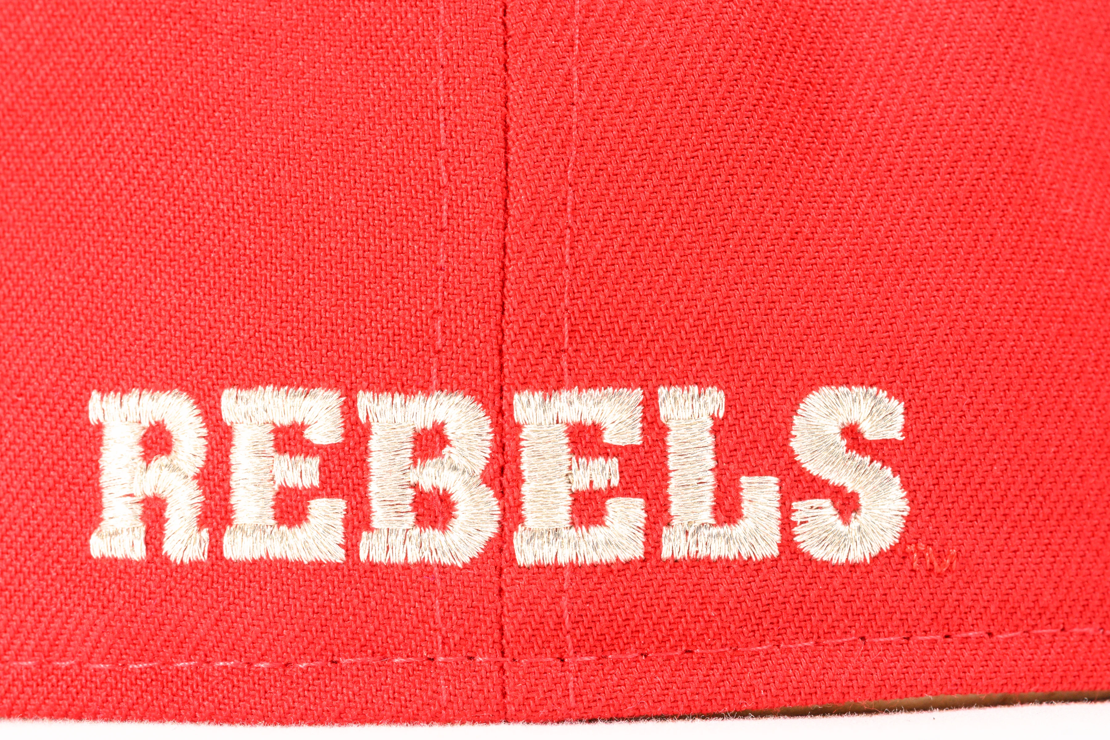 NEW ERA "PLASTIC MAN" UNLV RUNNIN REBELS FITTED HAT (RED/BLACK/GREY) - Image 3