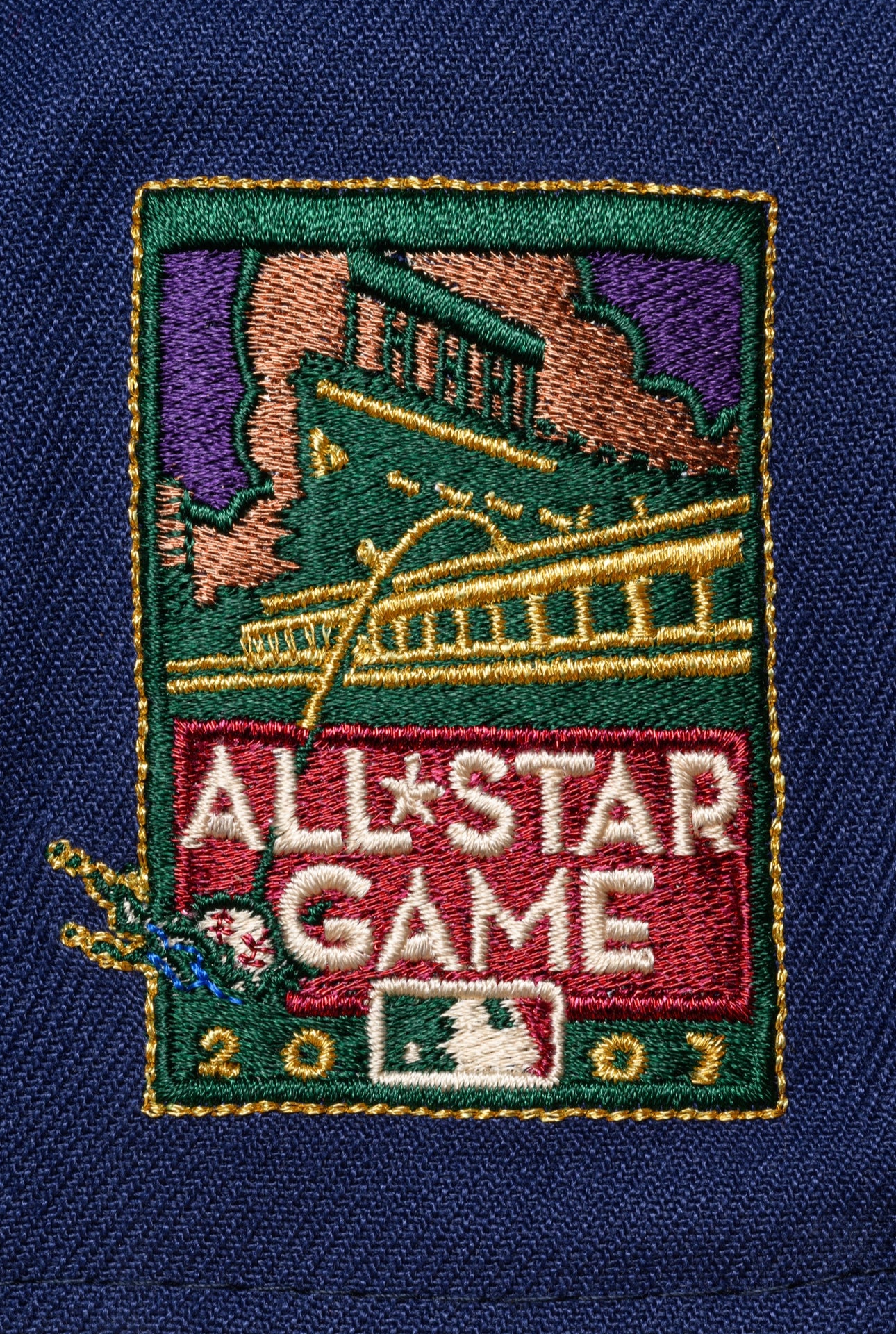 NEW ERA "POLO GROUNDS" SF GIANTS FITTED HAT + PIN (NAVY/DARK GREEN) - Image 3