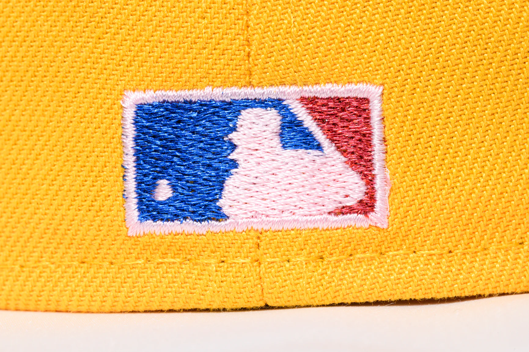 NEW ERA "POMELO" OAKLAND A'S FITTED HAT (A GOLD/BLACK/PINK) - Image 2