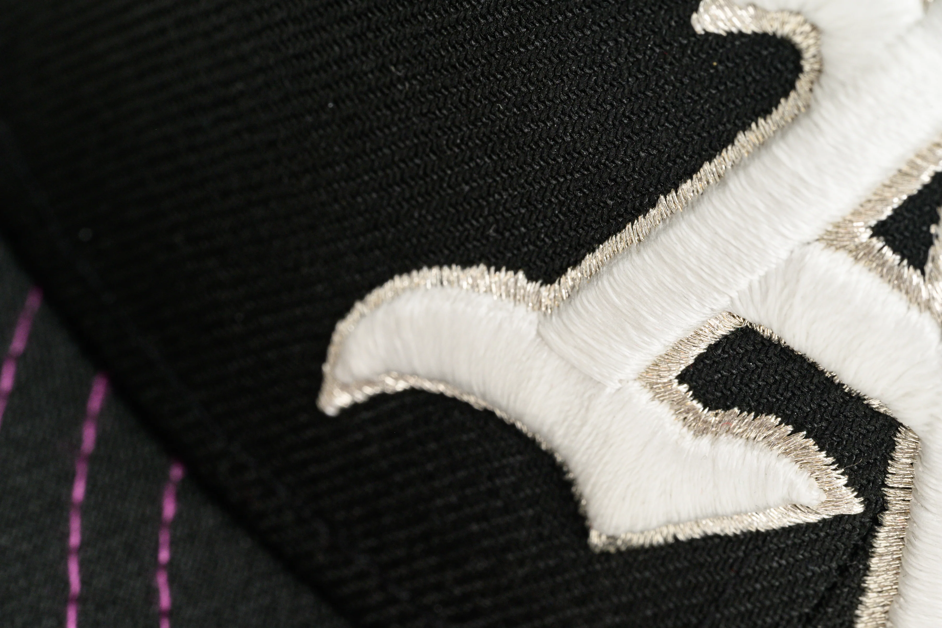 NEW ERA "POUR UP” OAKLAND 'AS FITTED HAT (BLACK/SPARKLING GRAPE) - Image 7