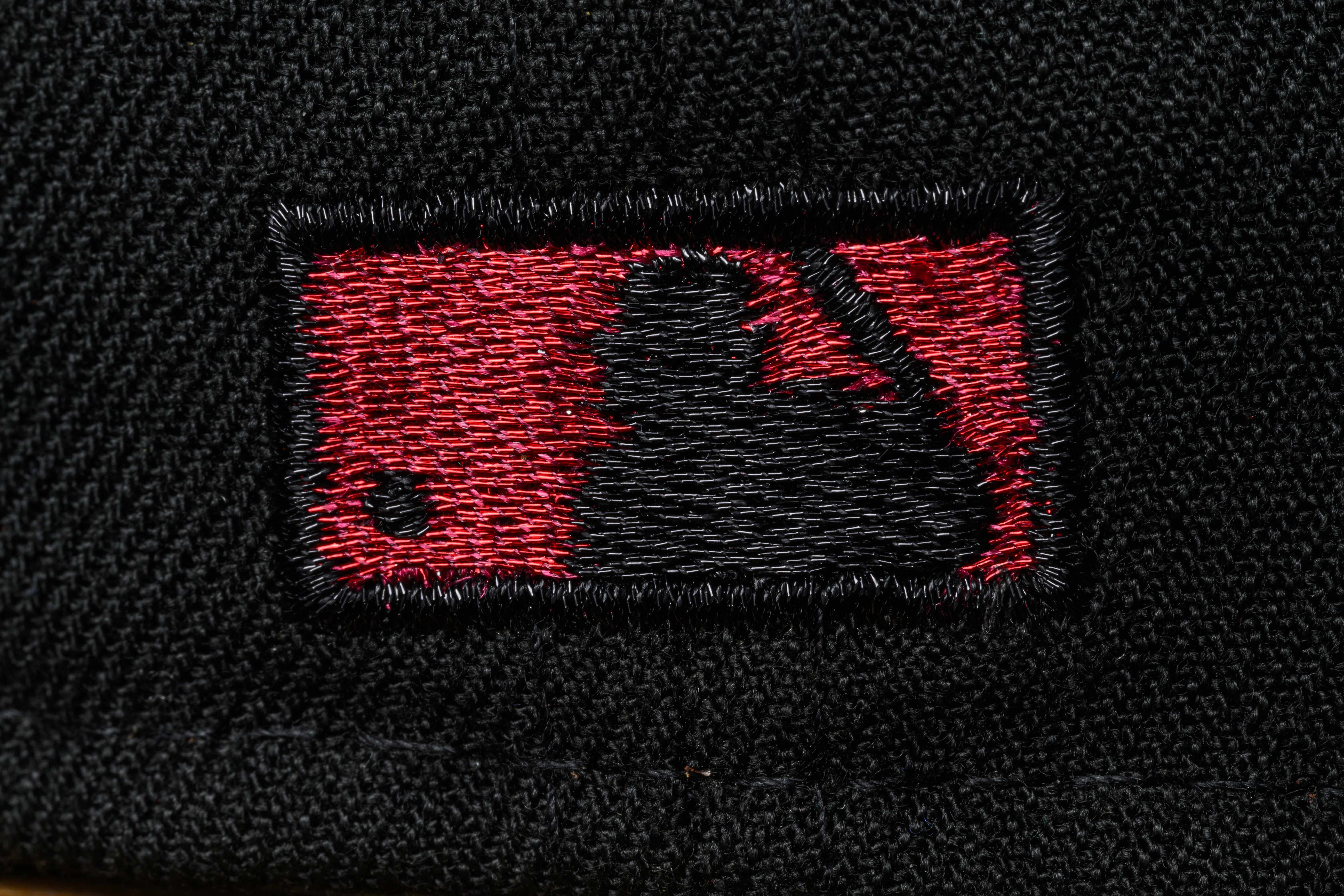 NEW ERA "RAGING DEMON" ANAHEIM ANGELS FITTED HAT (BLACK/LIGHT ROYAL) - Image 2