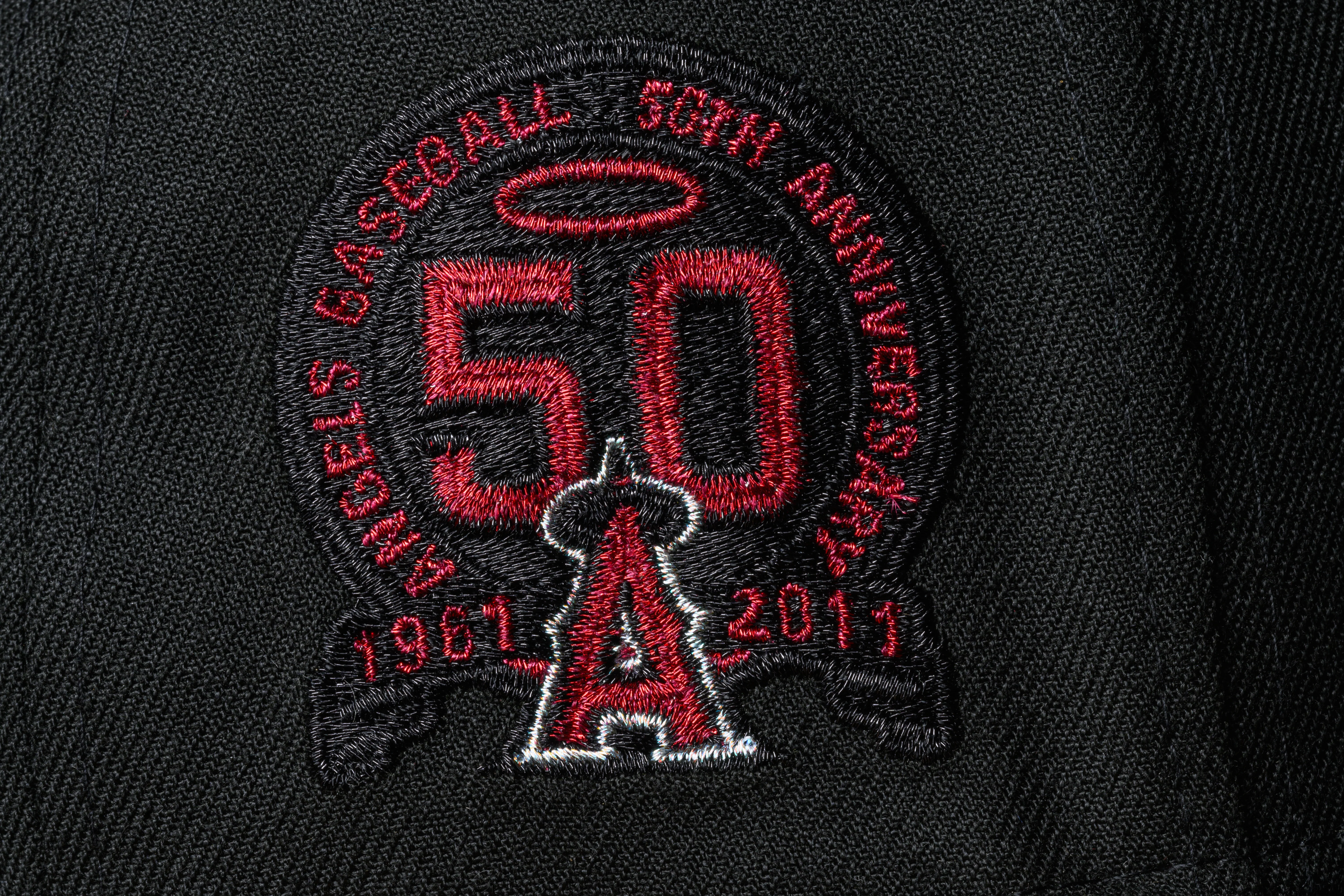 NEW ERA "RAGING DEMON" ANAHEIM ANGELS FITTED HAT (BLACK/LIGHT ROYAL) - Image 4