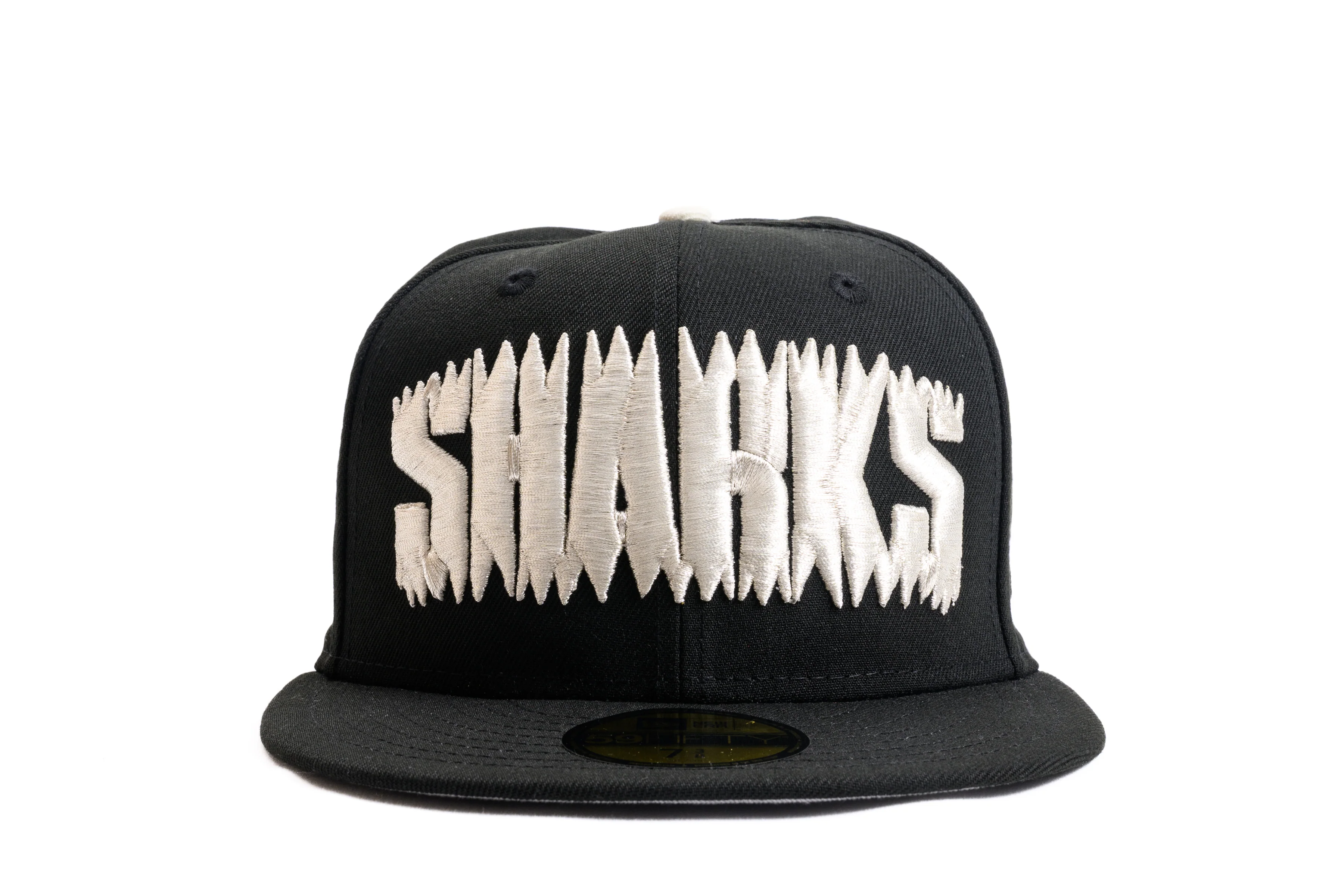 NEW ERA "REEF" SAN JOSE SHARKS FITTED HAT (BLACK/CHROME) - Image 9