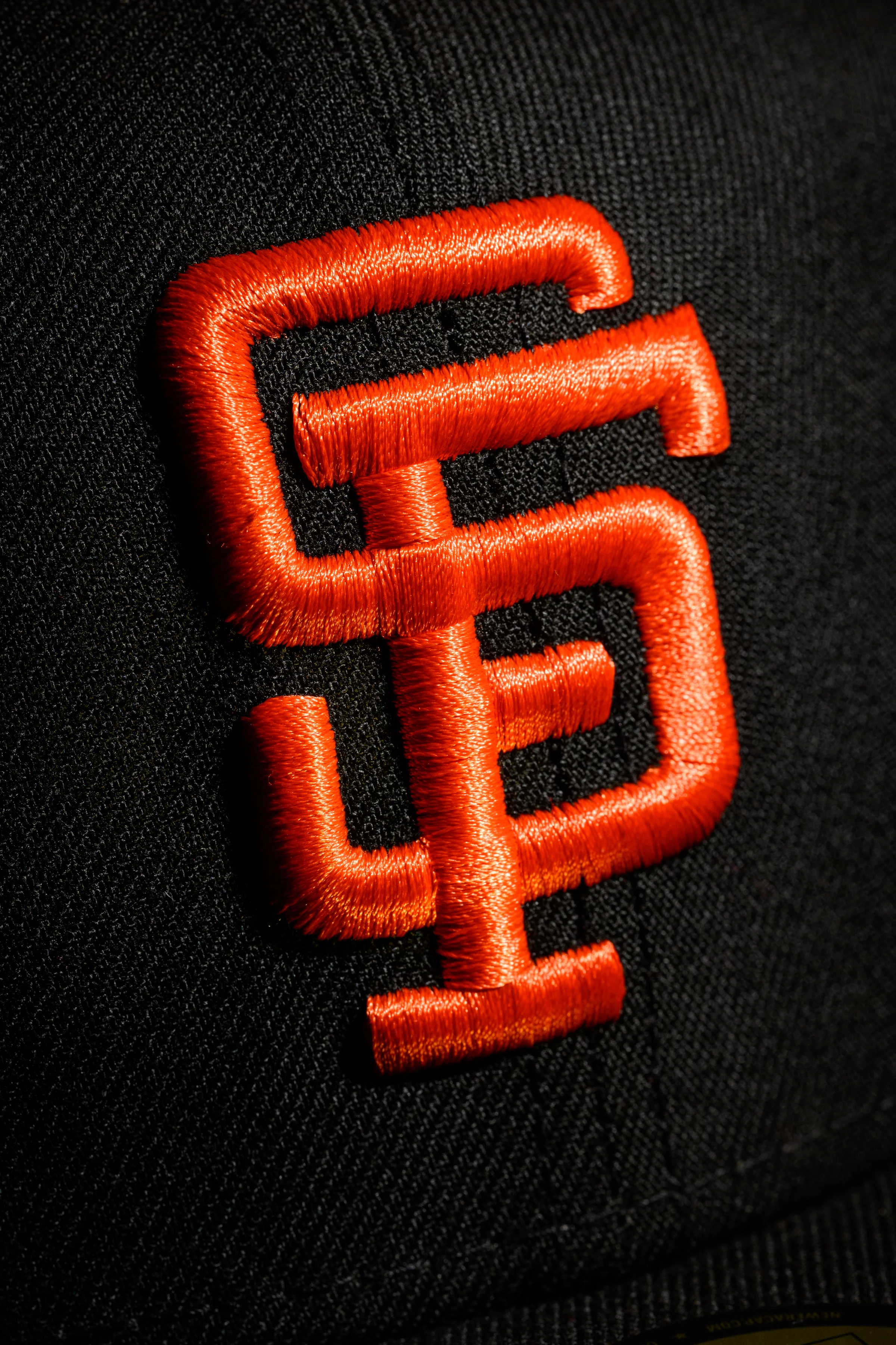 NEW ERA "RETRO CLASSIC" SAN FRANCISCO FITTED HAT (BLACK/ORANGE) - Image 4