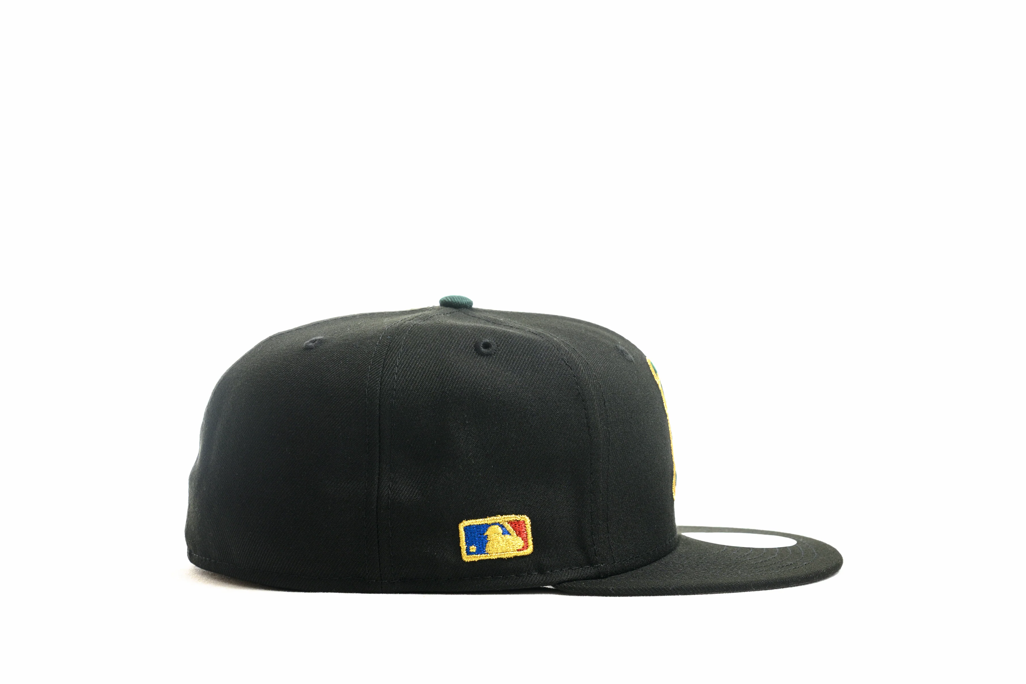 NEW ERA "RETRO" OAKLAND A'S FITTED HAT (BLACK/DARK GREEN) - Image 4