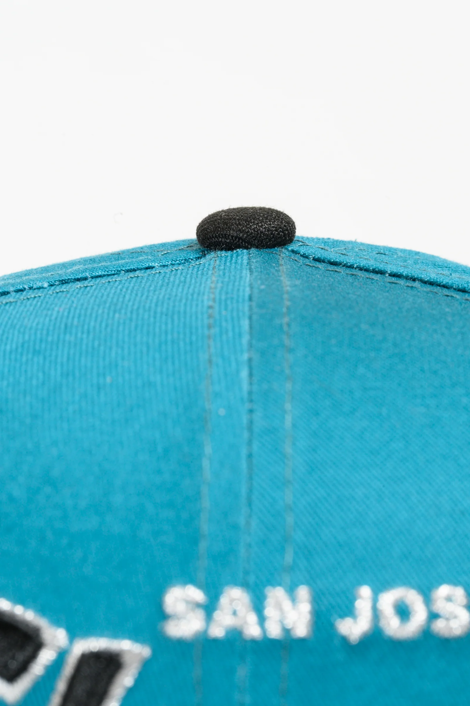 NEW ERA "RETRO SCRIPT" SAN JOSE SHARKS FITTED HAT (TEAL) - Image 3