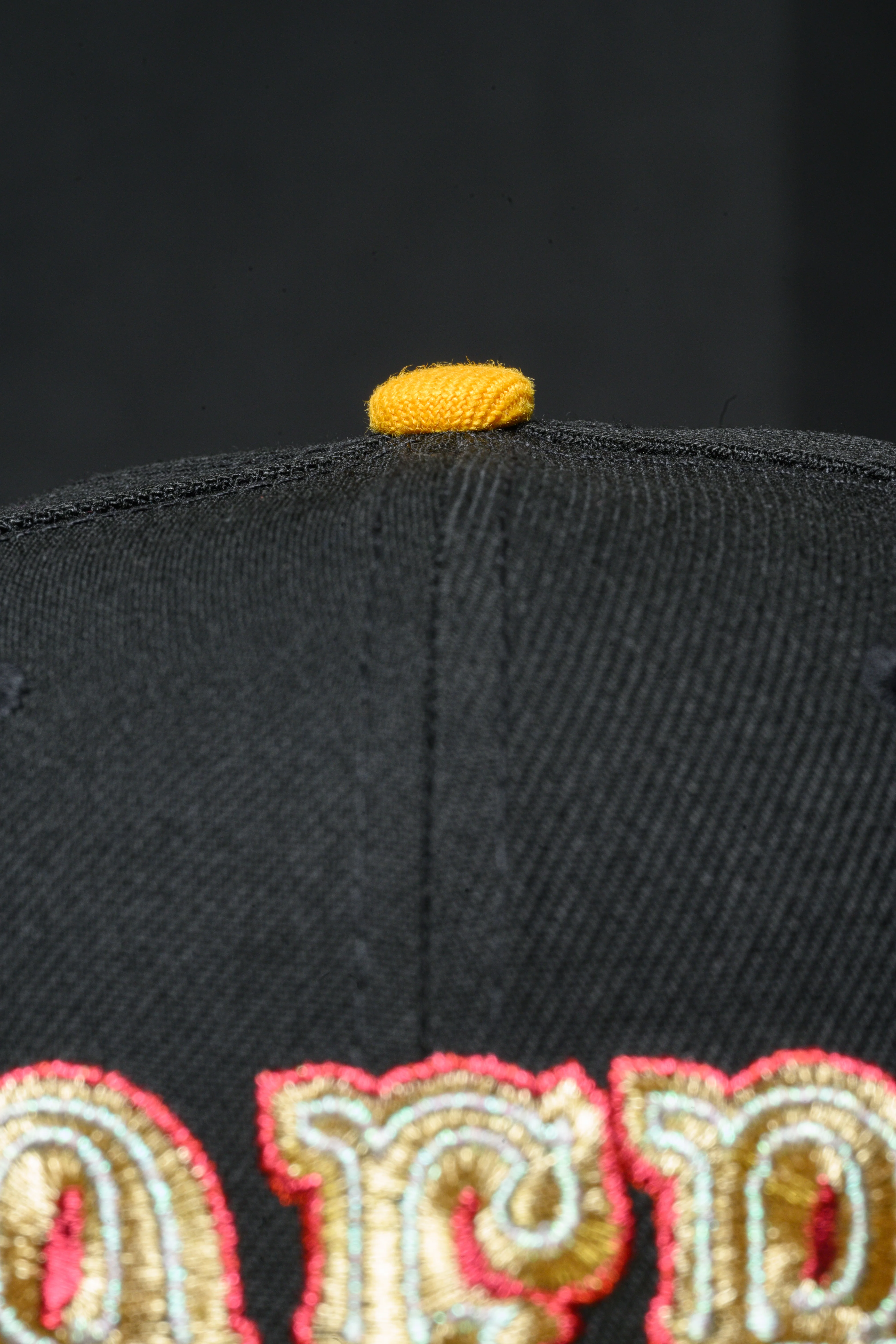 NEW ERA "RONNIE" SAN FRANCISCO 49ERS FITTED HAT (BLACK/MAROON/GOLD) - Image 5