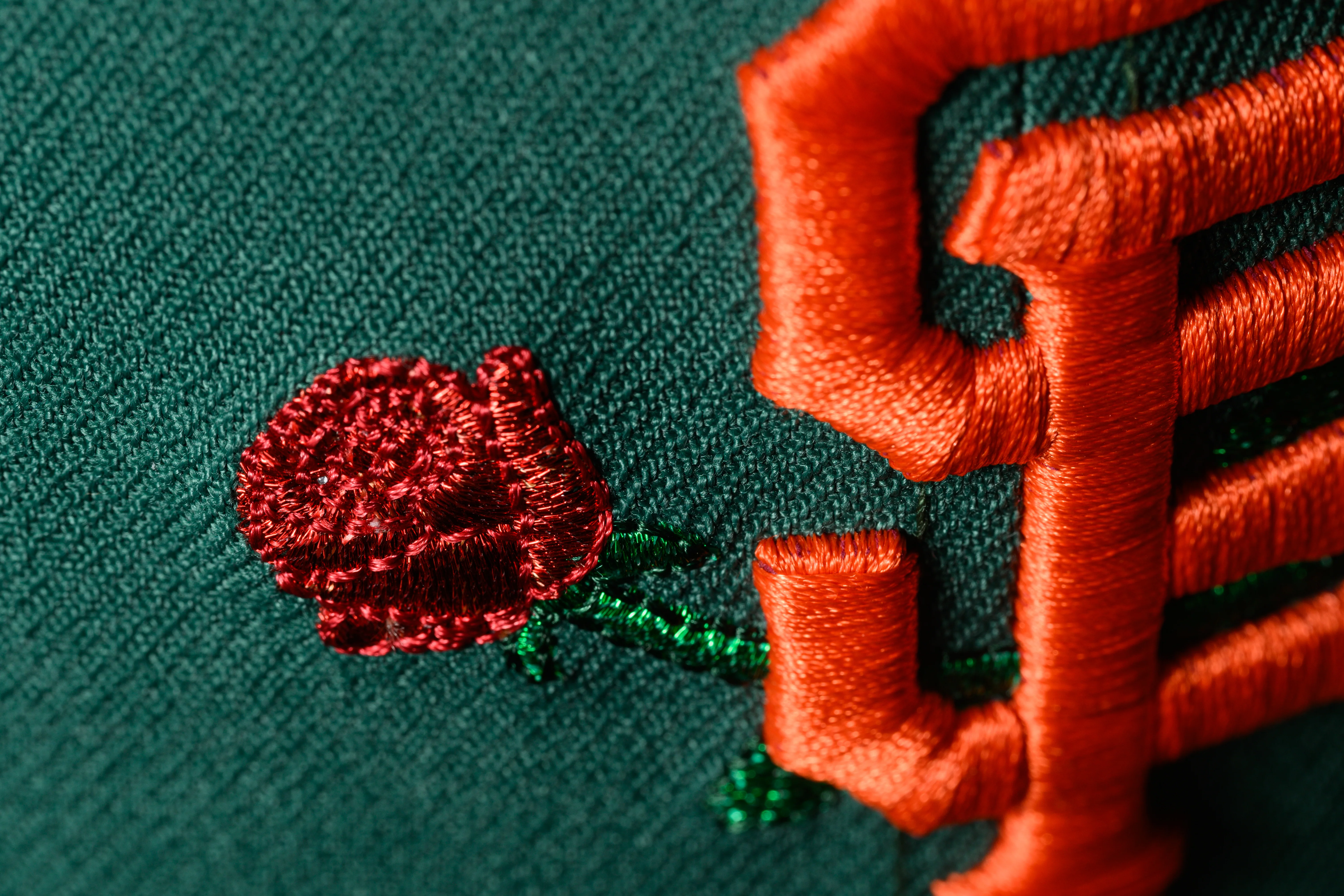 NEW ERA "EXPENSIVE ROSES" SF GIANTS FITTED HAT (EMERALD GREEN/BLACK) - Image 3