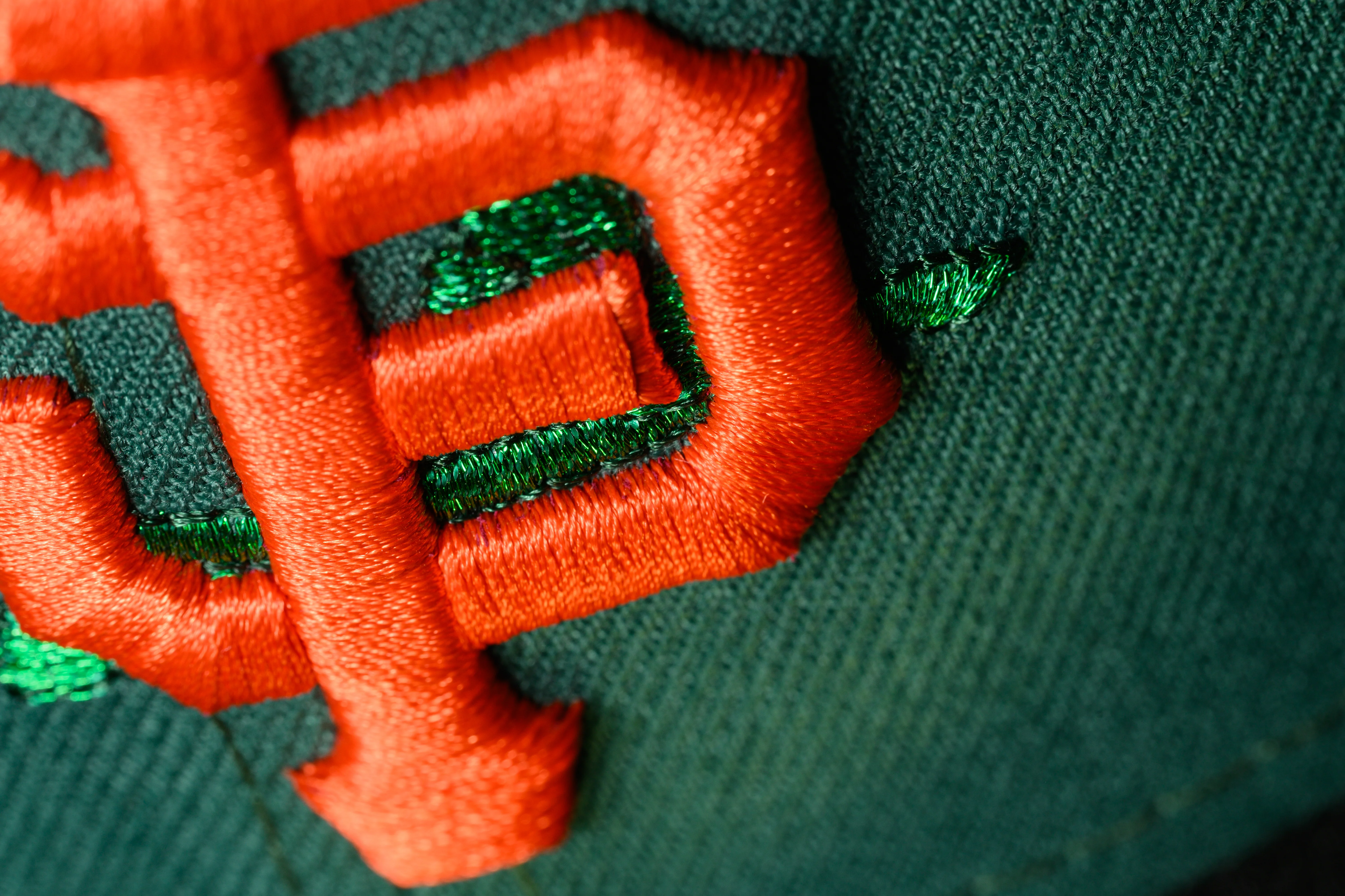 NEW ERA "EXPENSIVE ROSES" SF GIANTS FITTED HAT (EMERALD GREEN/BLACK) - Image 6