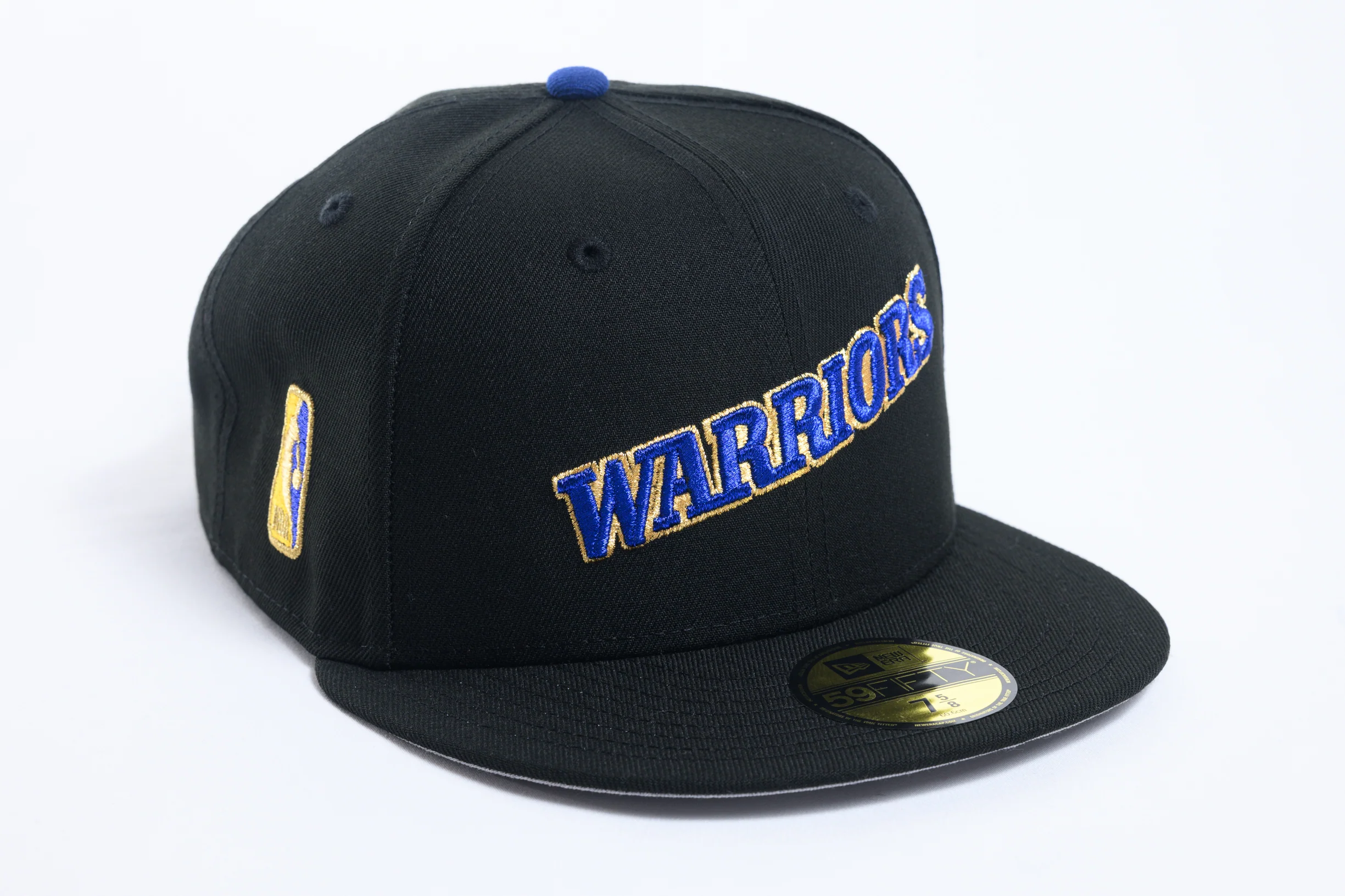 NEW ERA "RUN TMC AWAY" GOLDEN STATE WARRIORS FITTED HAT (BLACK/ DARK ROYAL)