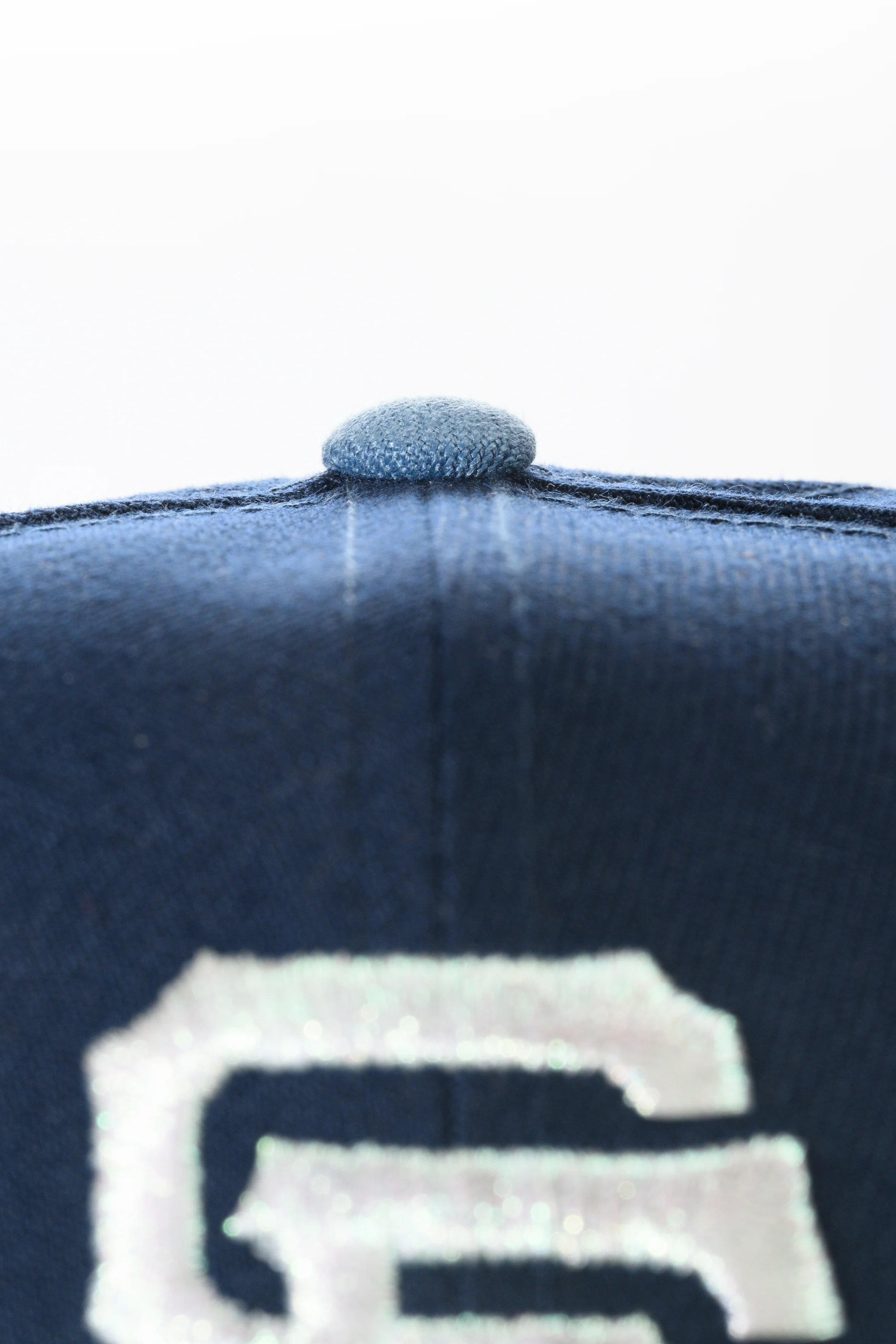 NEW ERA "LIFE IS BEAUTIFUL" SAN FRANCISCO GIANTS FITTED HAT (NAVY/SKY BLUE) - Image 5