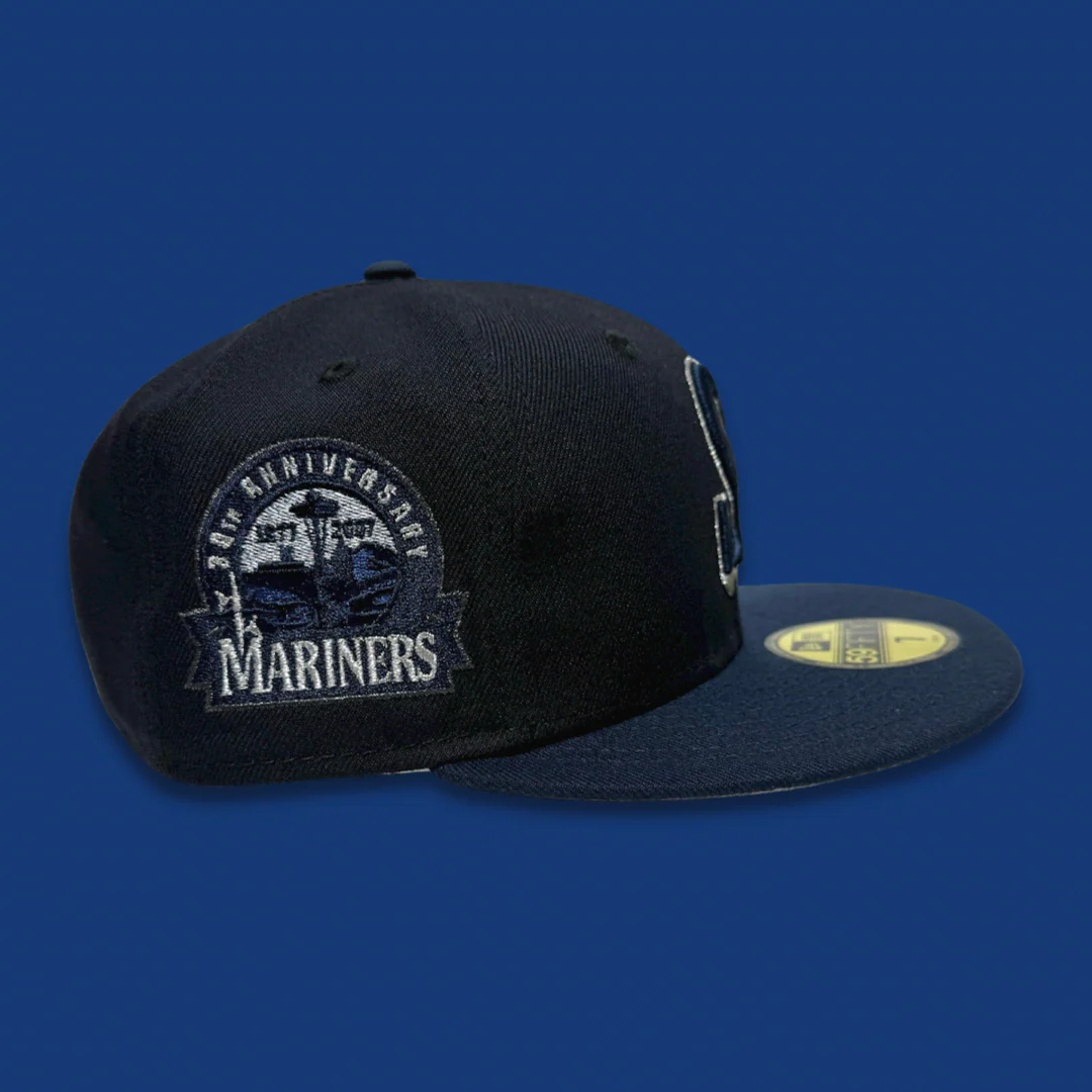 NEW ERA “SEASIDE" SEATTLE MARINERS FITTED HAT (NAVY/OCEANSIDE BLUE) - Image 2