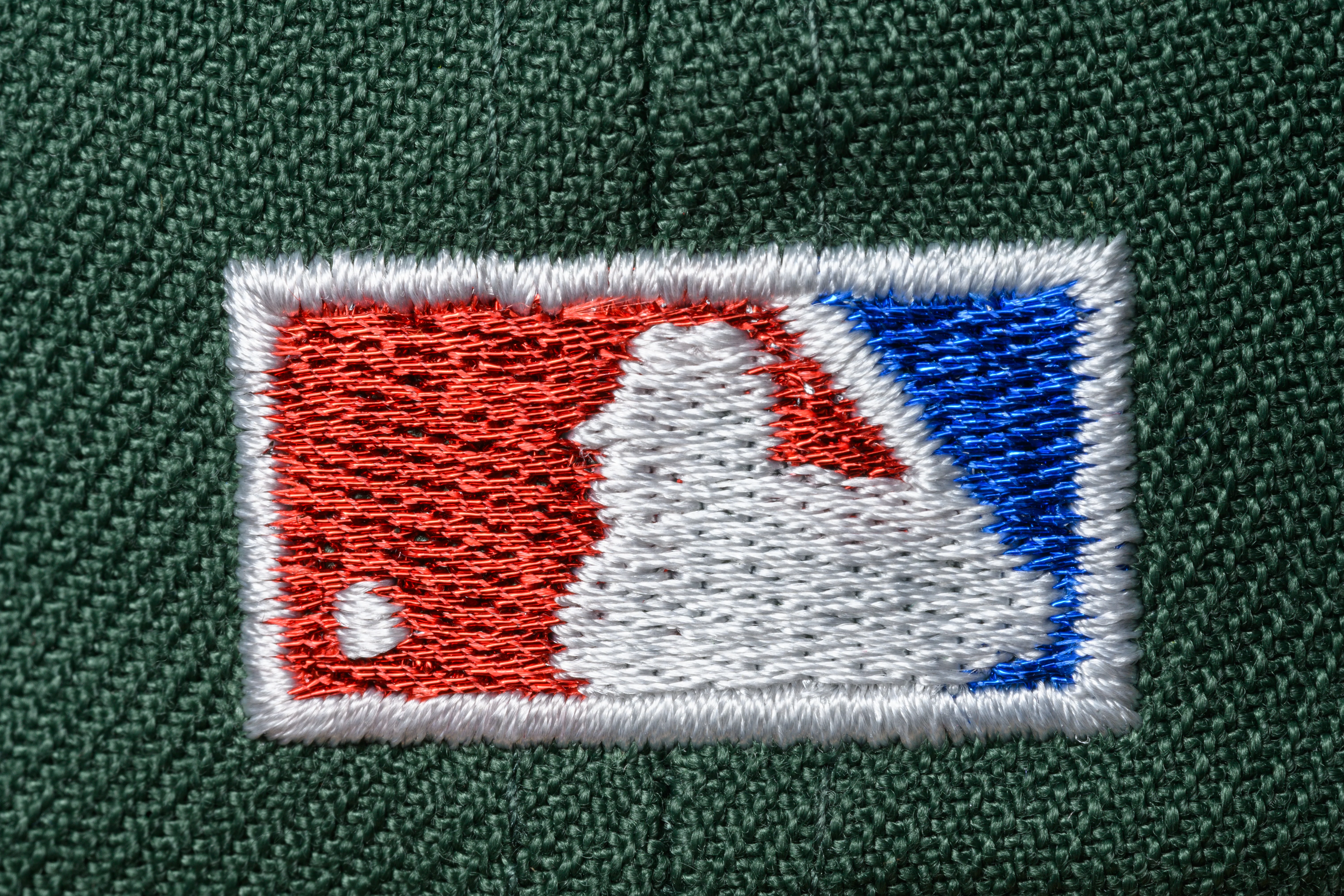 NEW ERA "SERPENTOR" ARIZONA DIAMONDBACKS FITTED HAT (CILANTRO/DARK GREEN) - Image 3