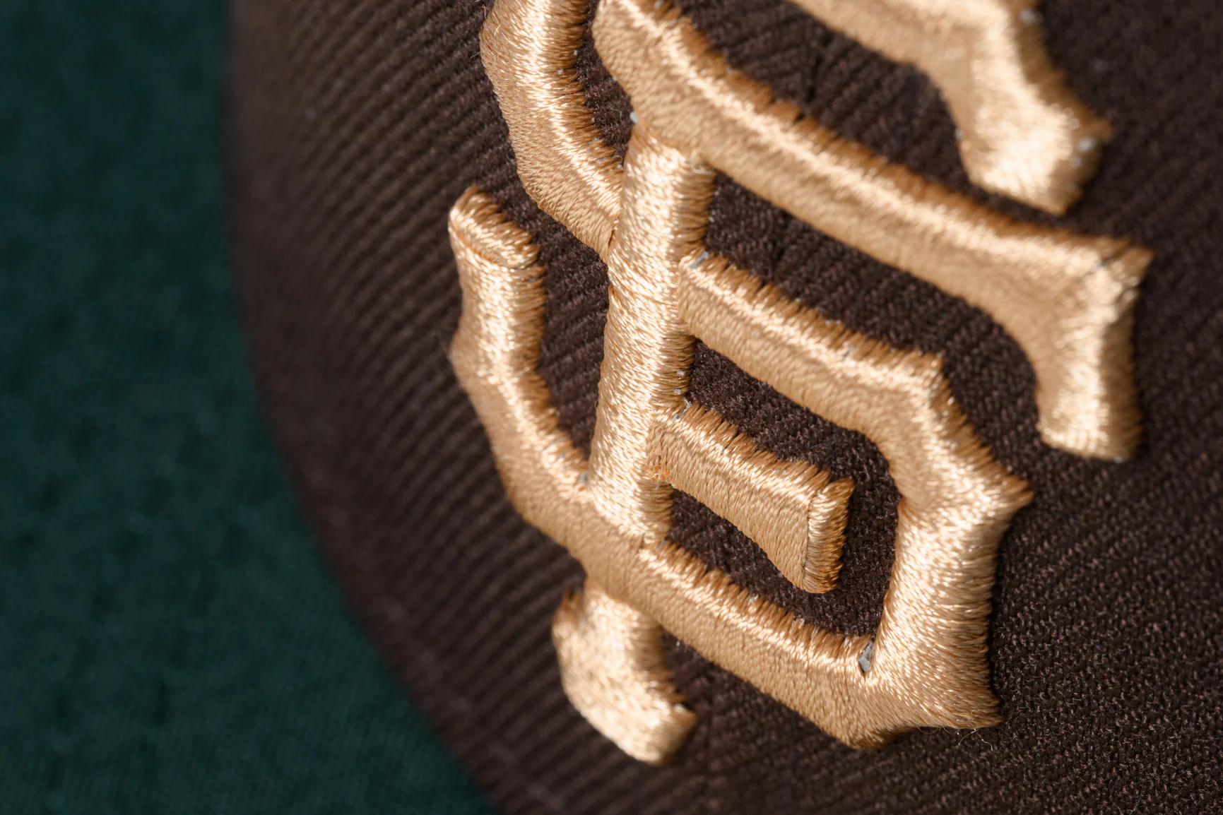 NEW ERA "SHADOWBROOK" SF GIANTS FITTED HAT (BROWN/GREEN) - Image 7