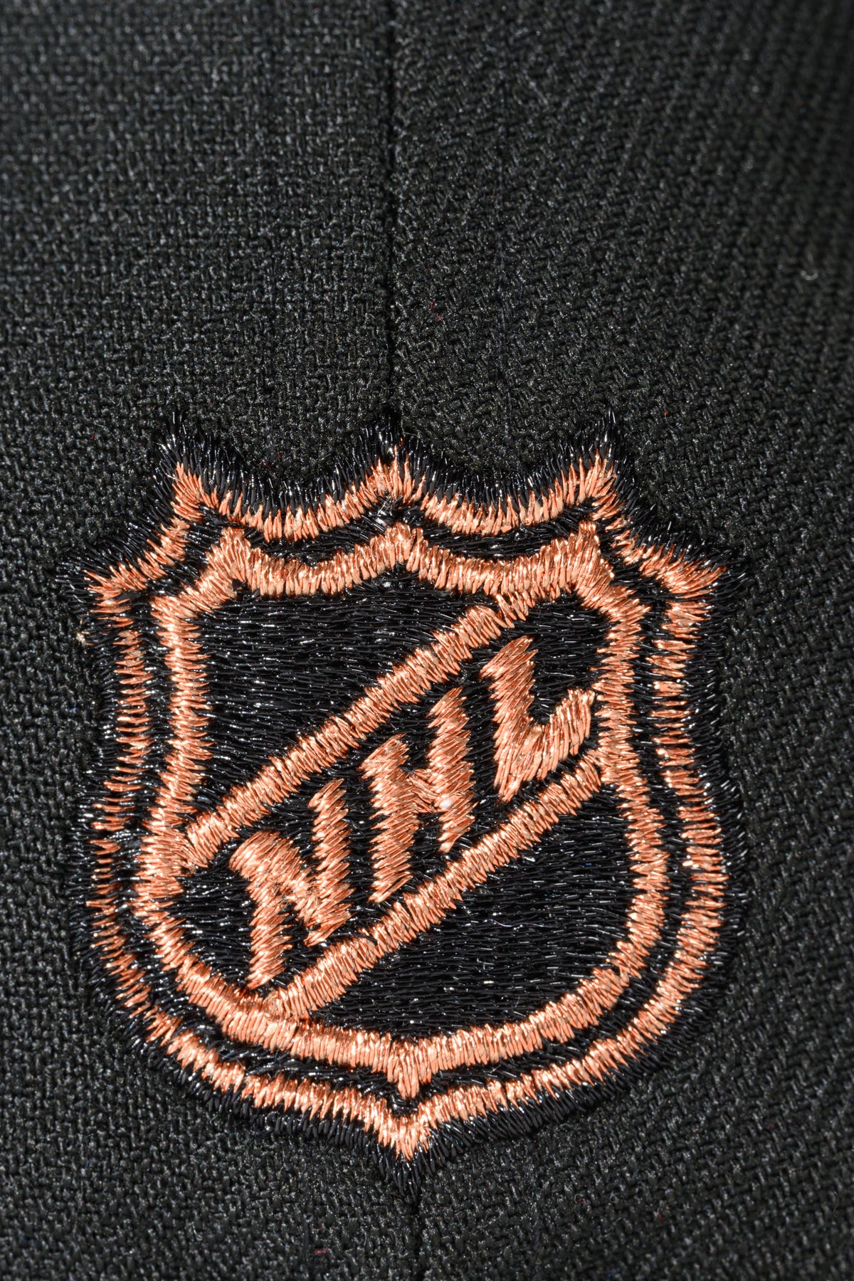 NEW ERA "SHARK BITES" SAN JOSE SHARKS FITTED HAT (BLACK/TEAL/ORANGE) - Image 2