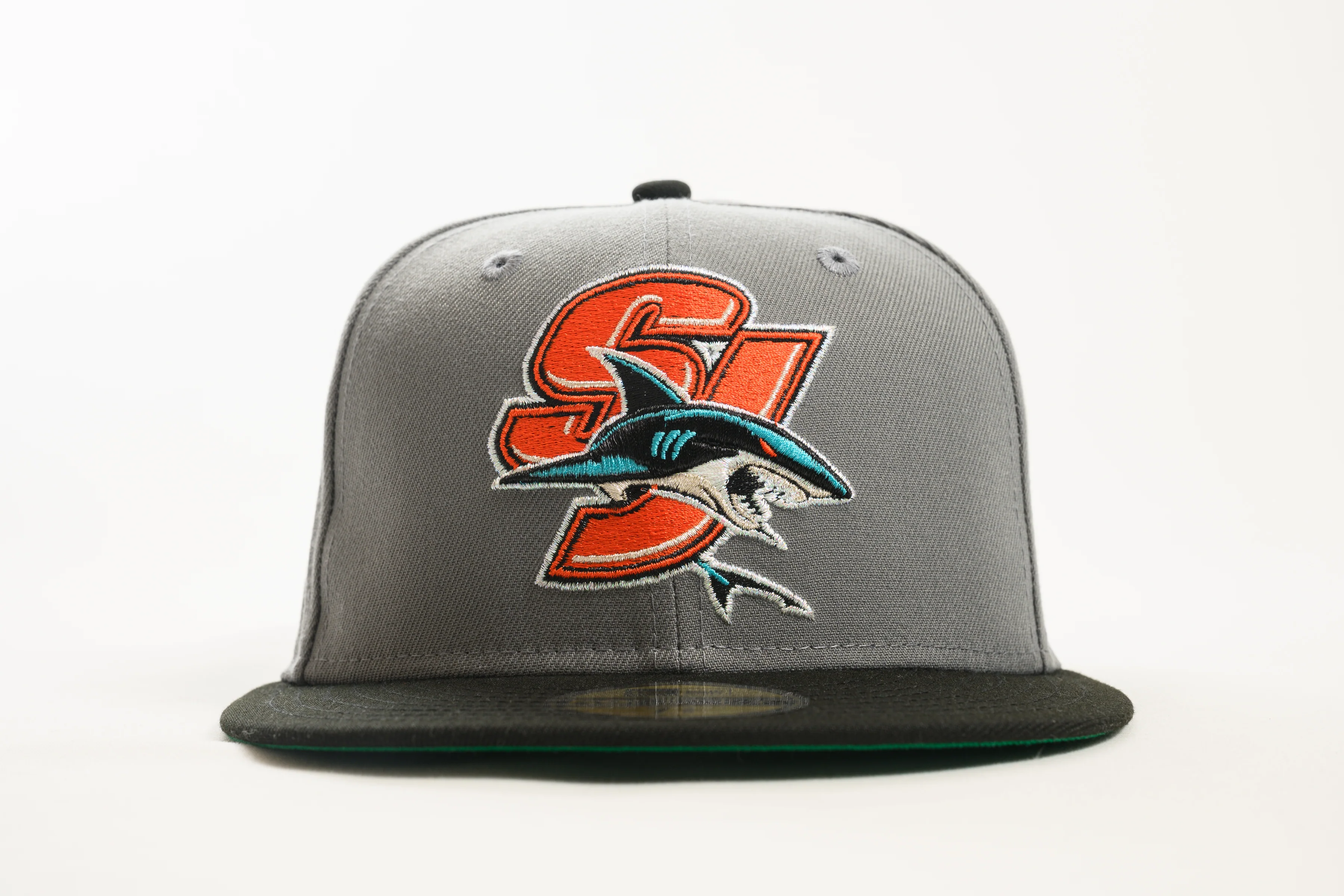 NEW ERA "SHARKNADO" SAN JOSE SHARKS FITTED HAT (STORM GREY/BLACK/ORANGE) - Image 6