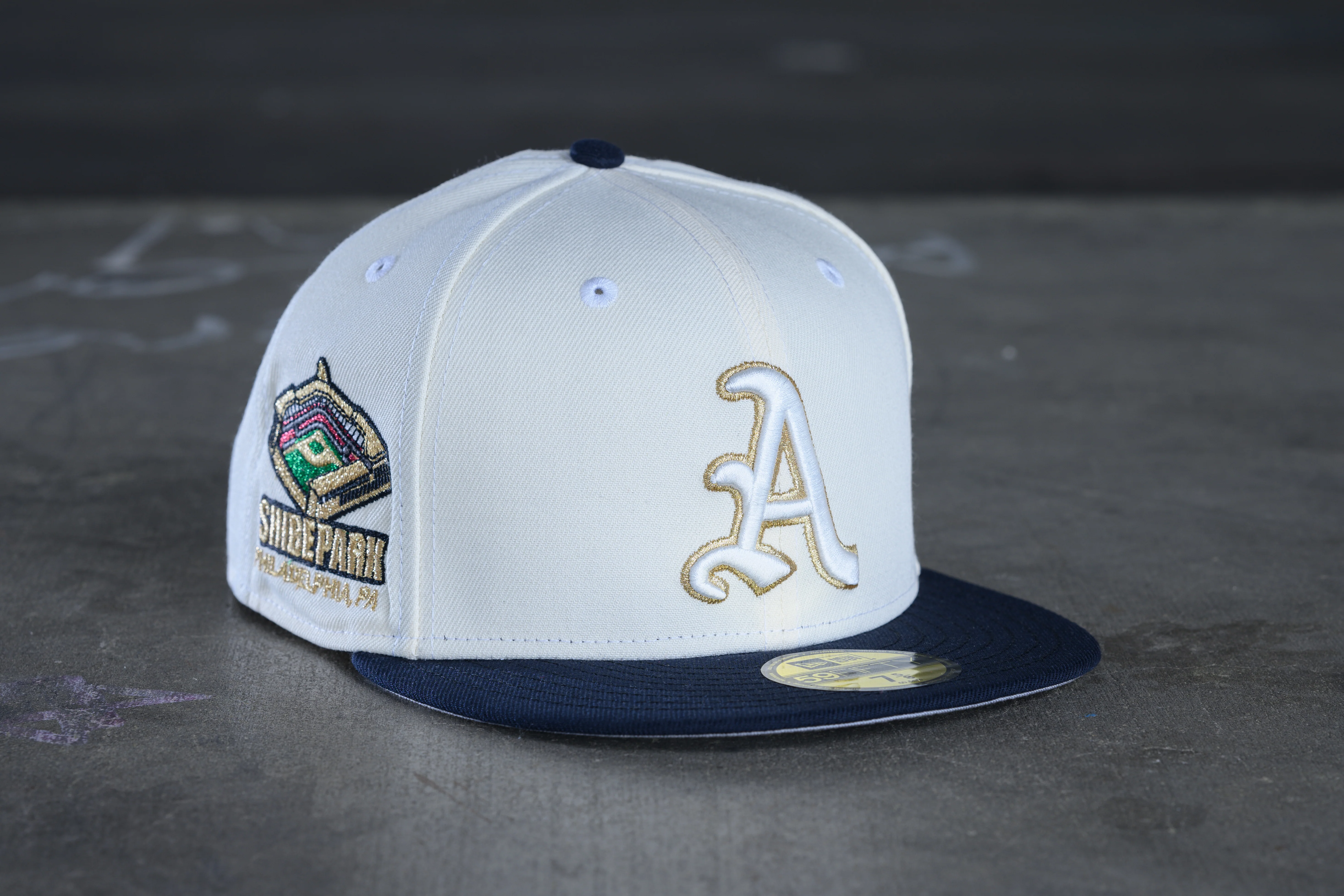 NEW ERA “SHIBE" PHILADELPHIA ATHLETICS FITTED HAT (CHROME/BLACK)
