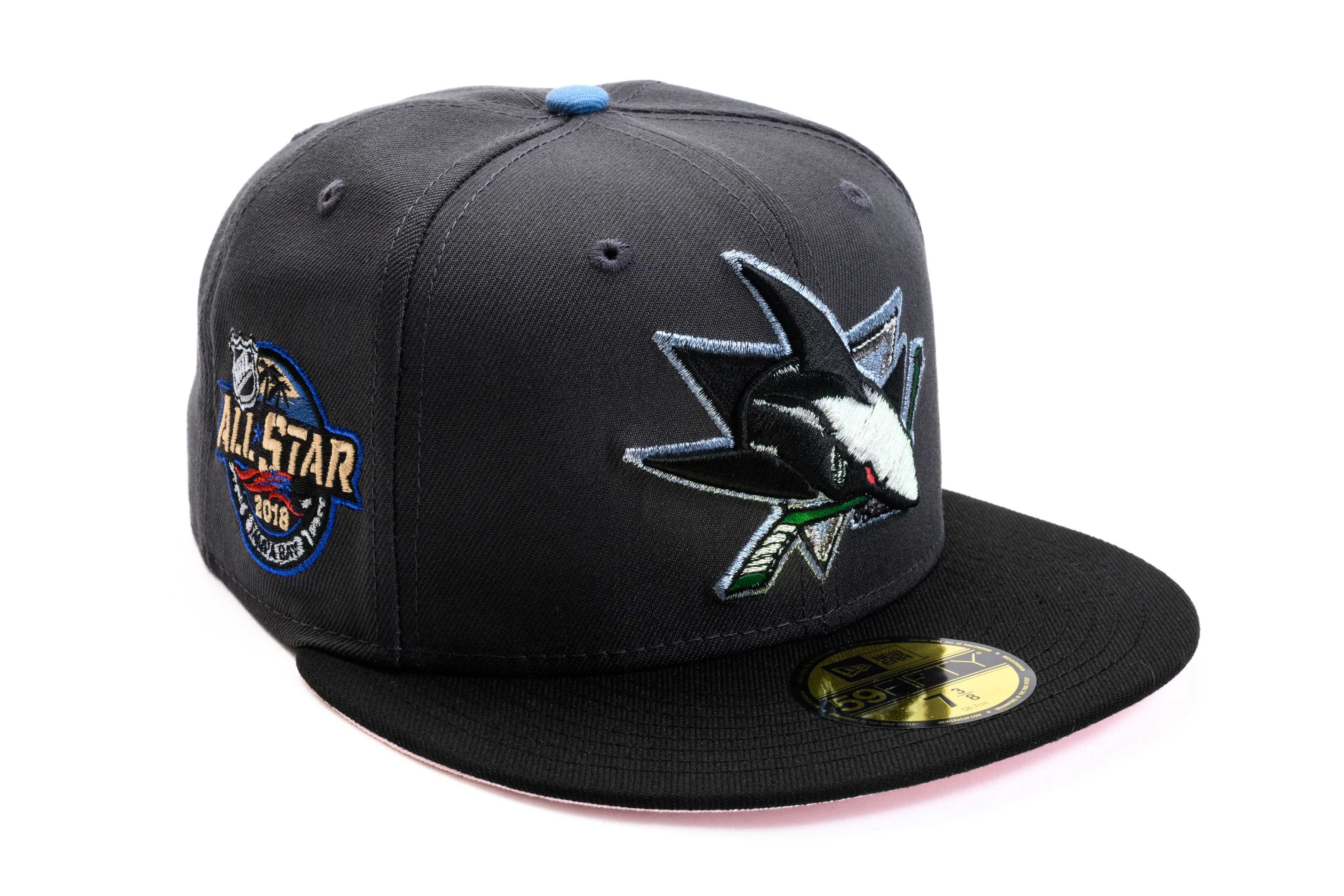 NEW ERA "SNOW" SAN JOSE SHARKS FITTED HAT (DARK GRAPHITE/BLACK)
