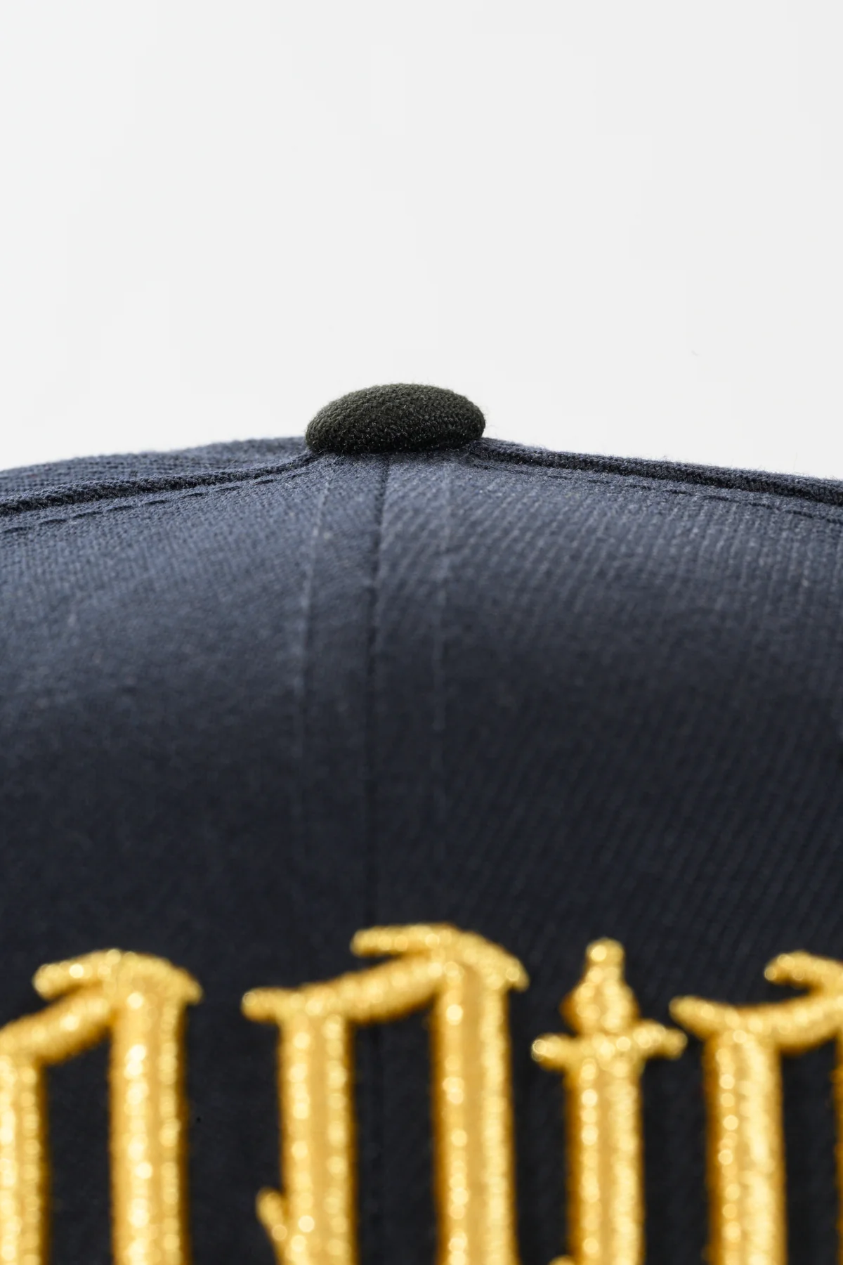 NEW ERA "7X CHAMPS" GOLDEN STATE WARRIORS (NAVY/BLACK) - Image 5