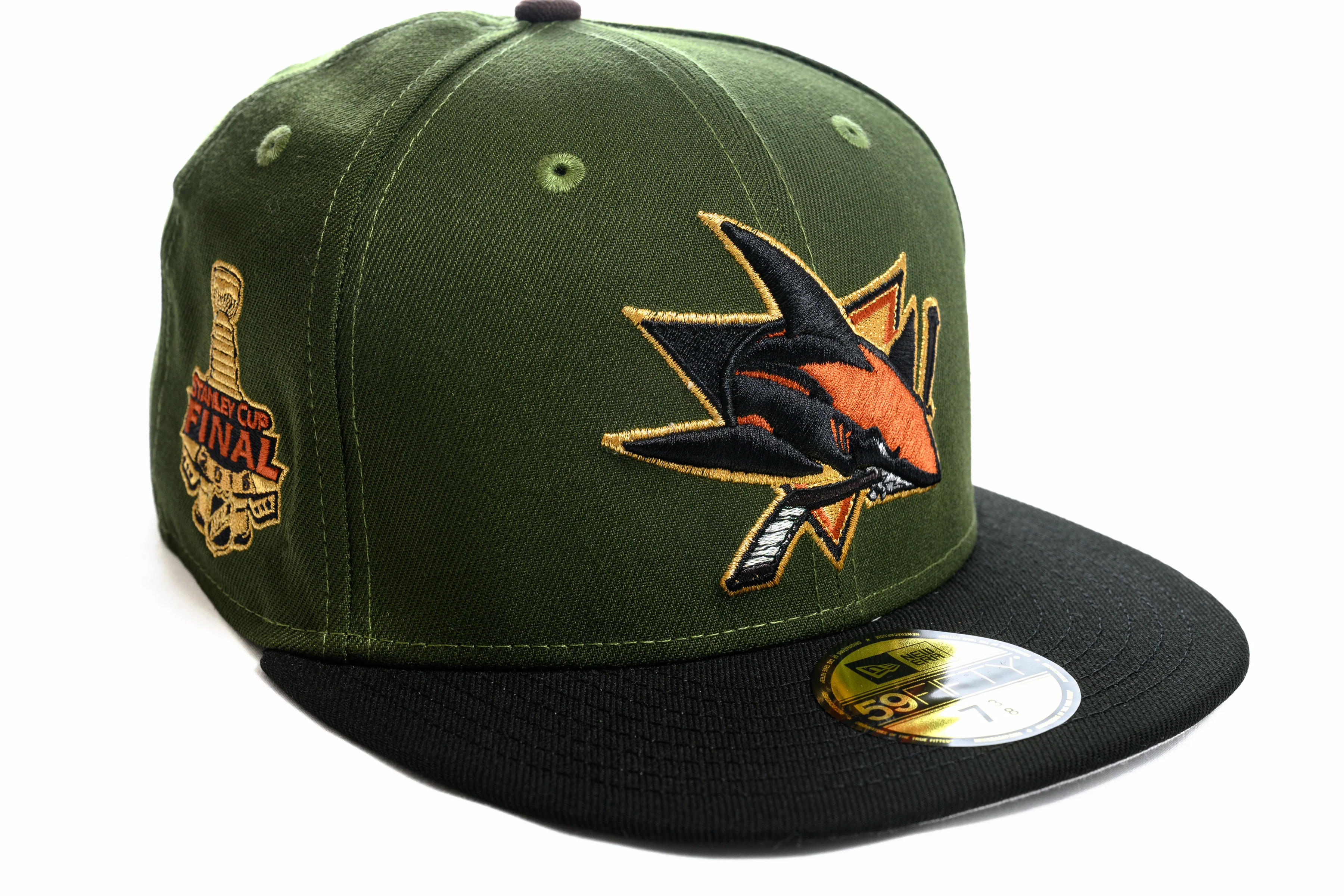 NEW ERA "SWAMP SHARK 3.0" SAN JOSE SHARKS FITTED HAT (RIFLE GREEN/BLACK)