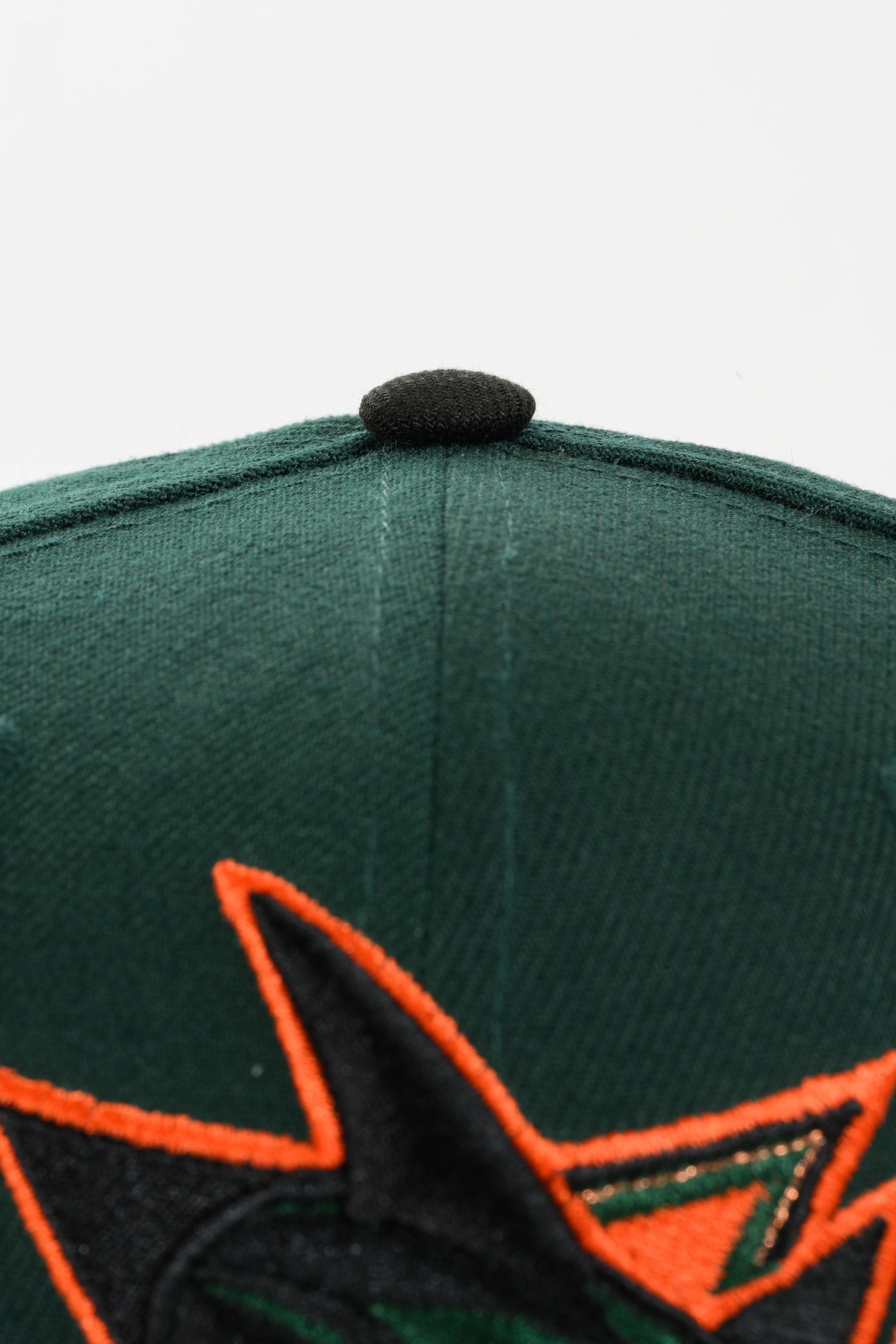 NEW ERA "SWAMP SHARKS" SAN JOSE SHARKS (DARK GREEN/BLACK) - Image 5