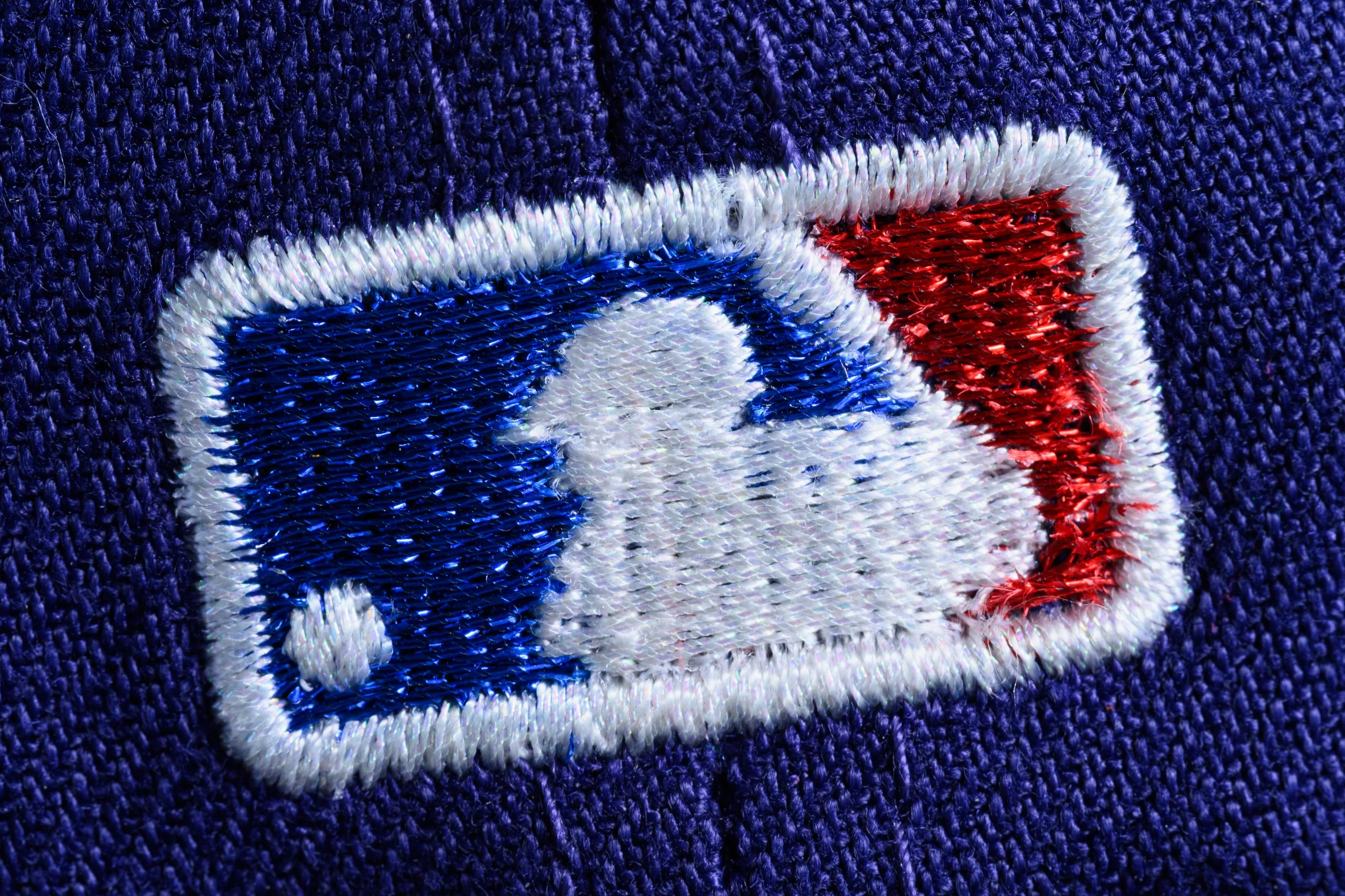 NEW ERA “TECH" OAKLAND ATHLETICS FITTED HAT (ROYALTY PURPLE/METALLIC GOLD) - Image 3