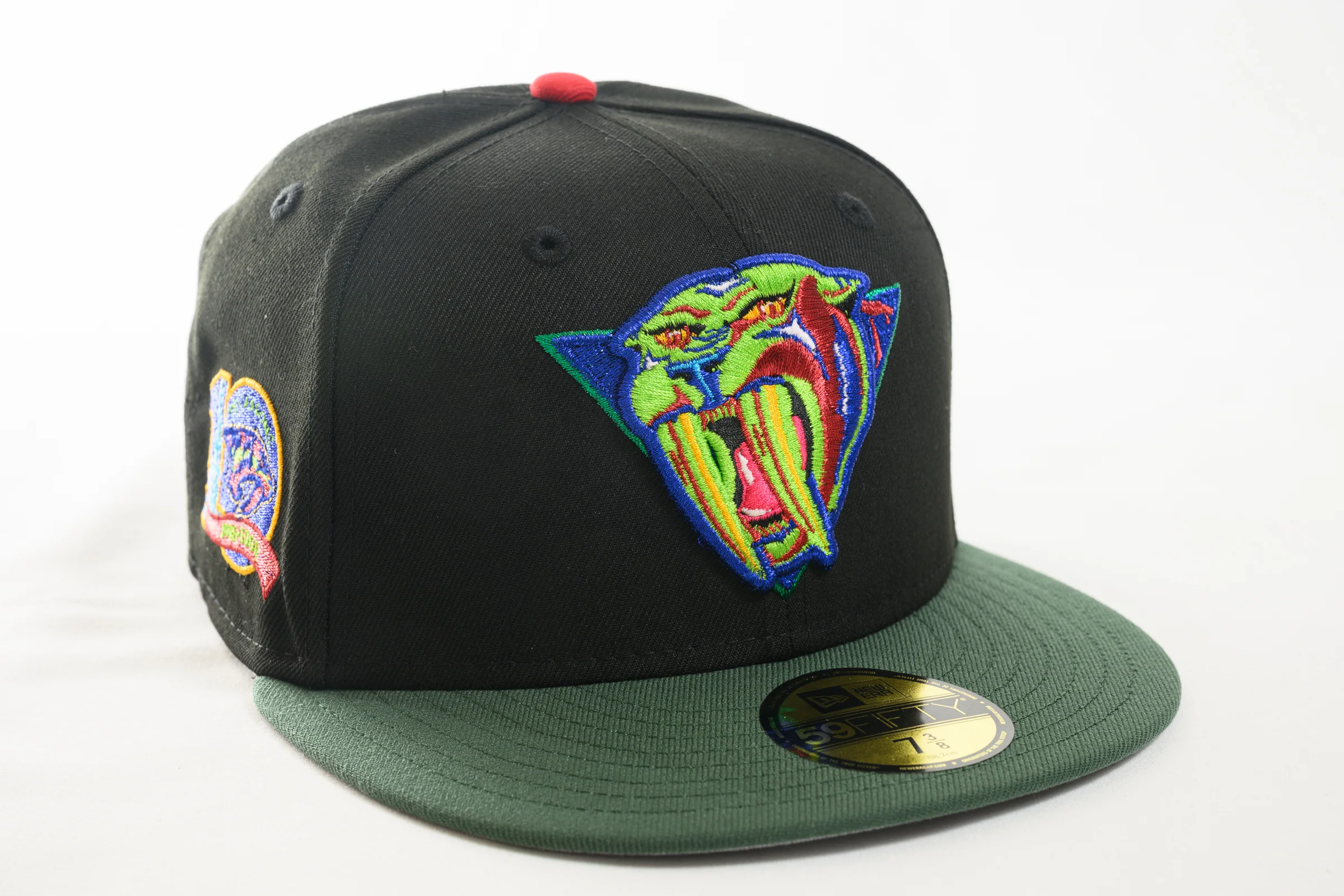 NEW ERA "THERMAL VISION 2.0" NASHVILLE PRERDATORS FITTED HAT (BLACK/CILANTRO)