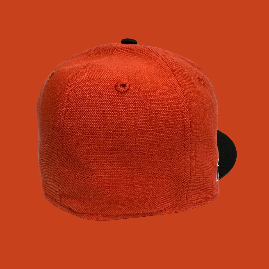 NEW ERA “TURF PINKY" SF GIANTS FITTED HAT (ORANGE/BLACK) - Image 4