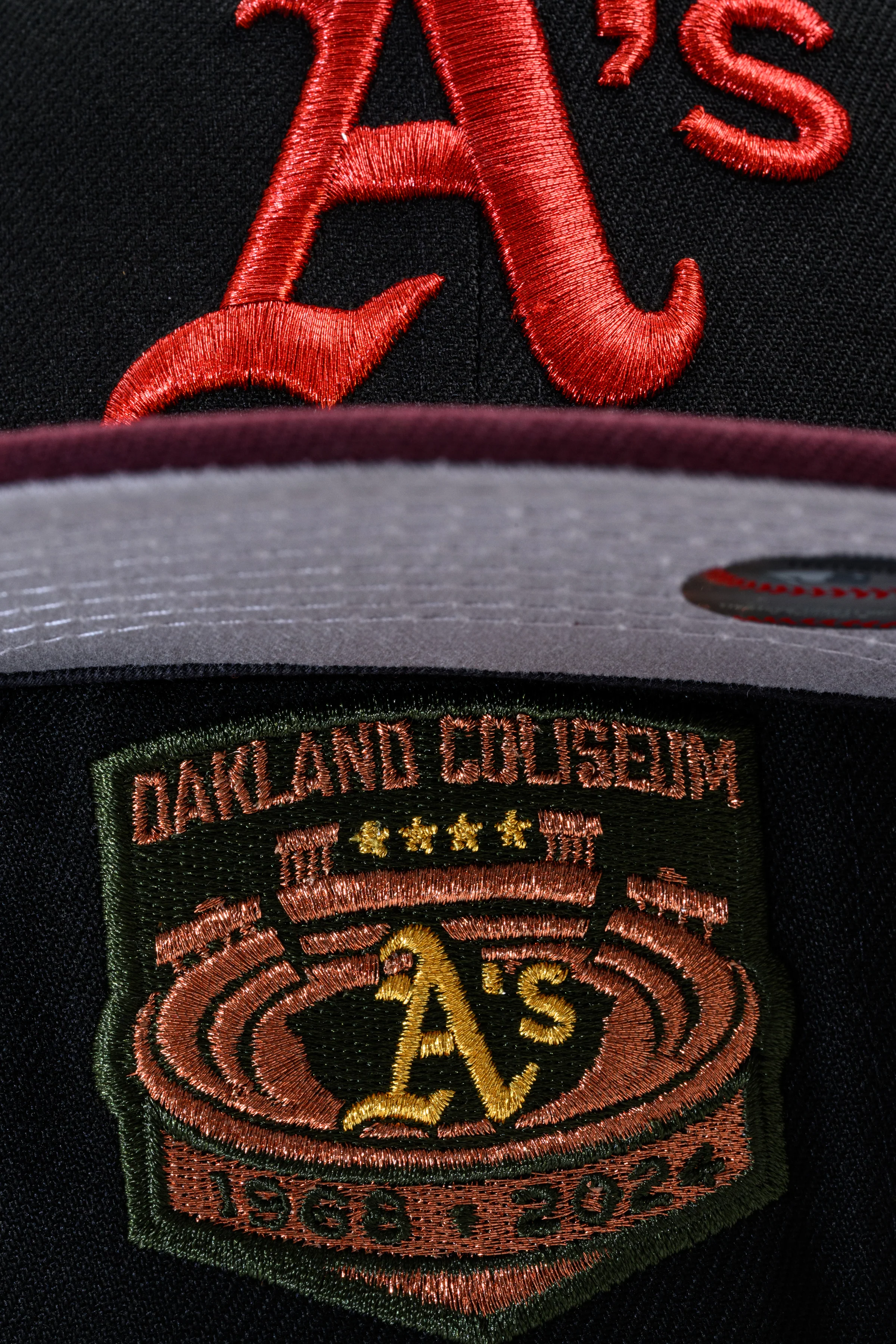 NEW ERA "UNTOUCHABLE" OAKLAND A'S FITTED HAT (BLACK/BURGUNDY) - Image 9