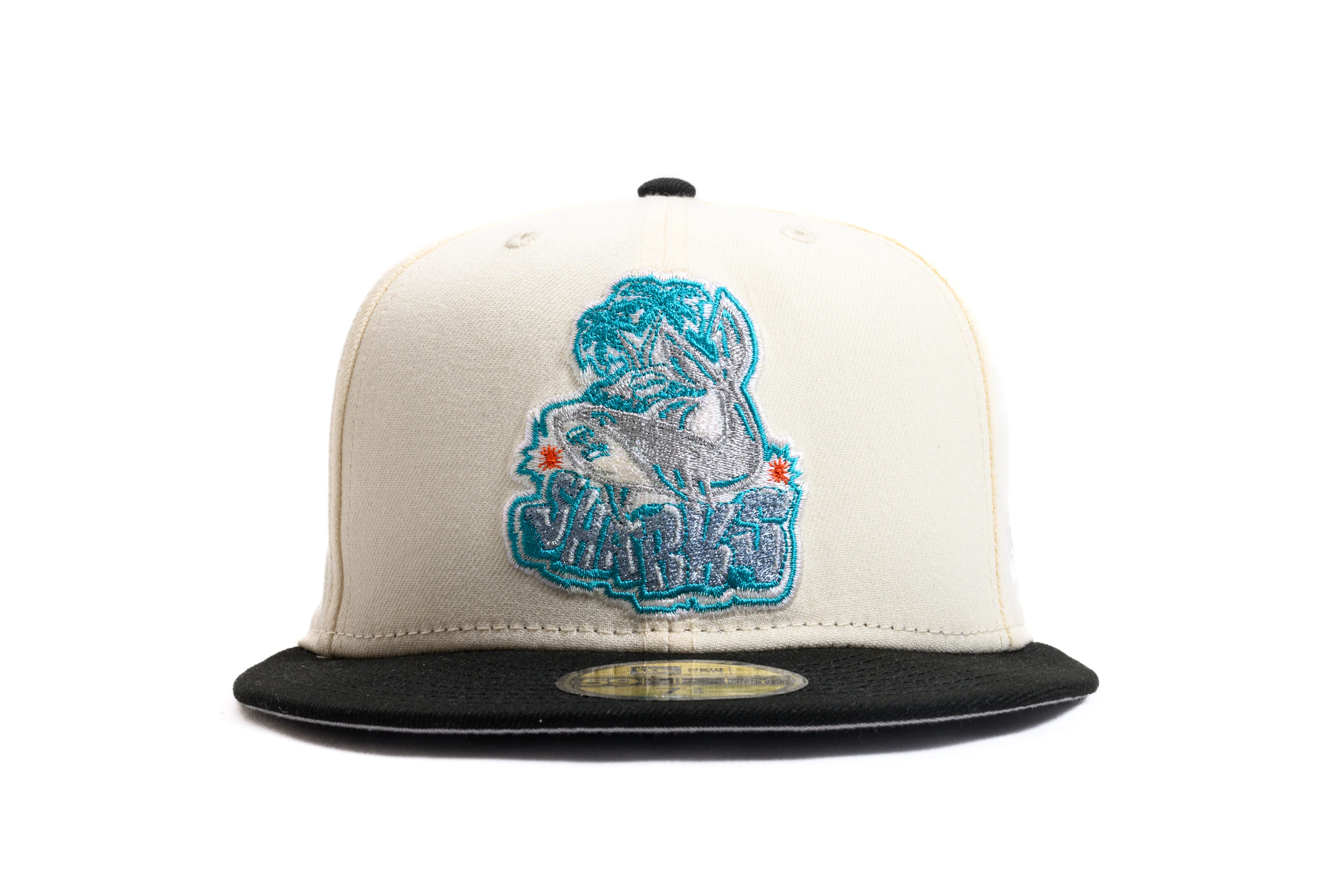 NEW ERA "YACHT ROCK" SAN JOSE SHARKS FITTED HAT (CHROME/BLACK) - Image 6
