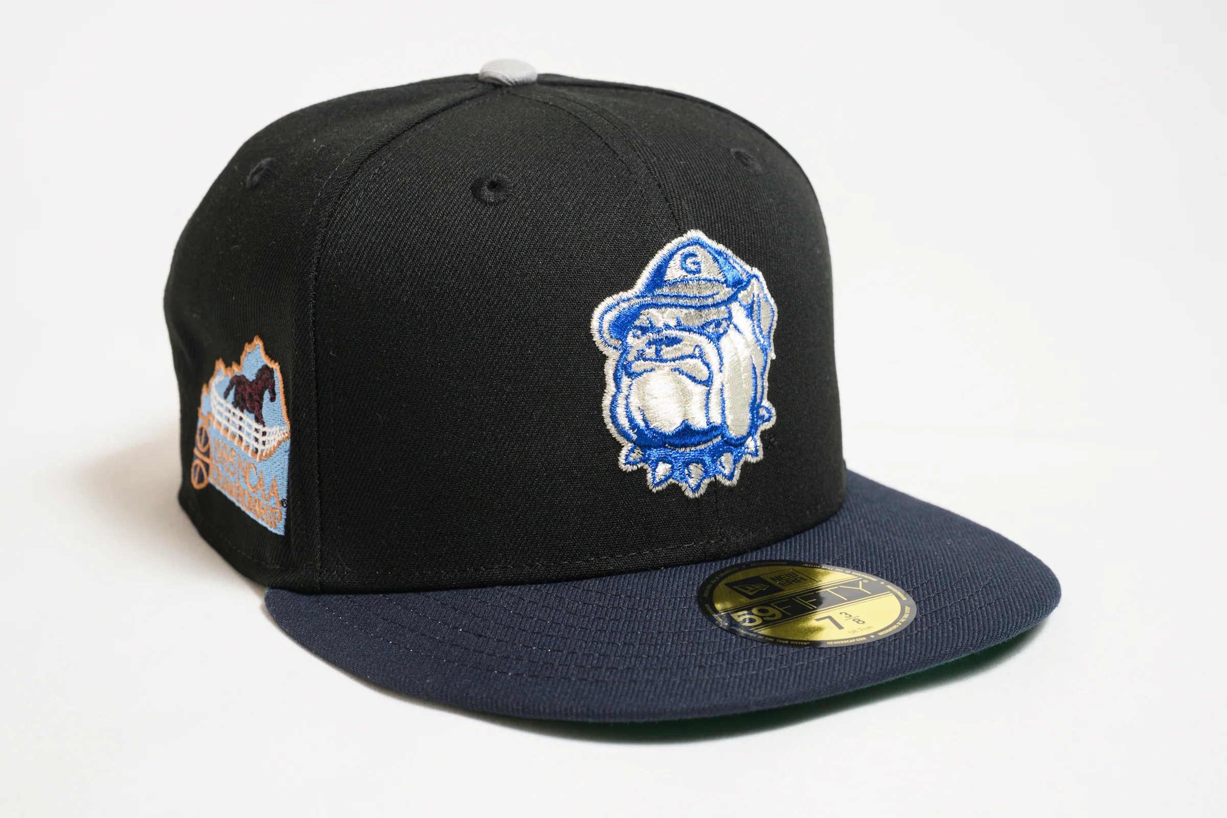 NEW ERA "YOUNG EWING" GORGETOWN HOYAS FITTED HAT (NAVY/BLACK/SILVER)