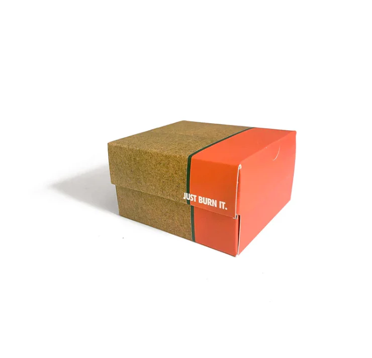 NOTHING PERSONAL "BURNING DESIRE" CANDLE - Image 5