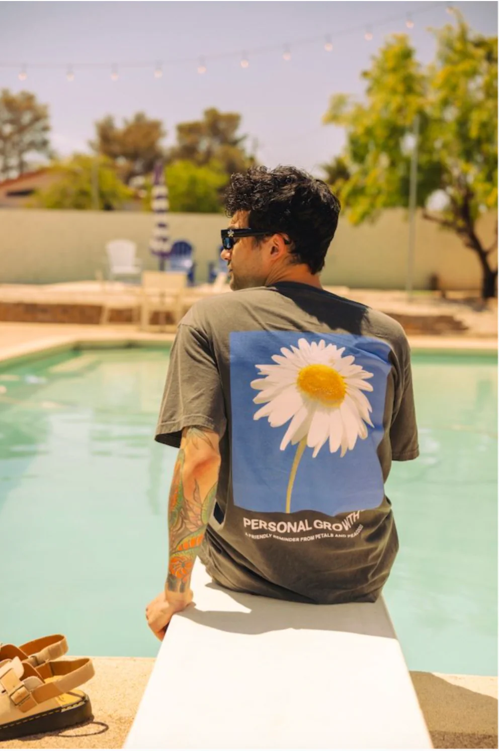 PETALS & PEACOCKS "PERSONAL GROWTH" TEE (VINTAGE BLACK)c - Image 3