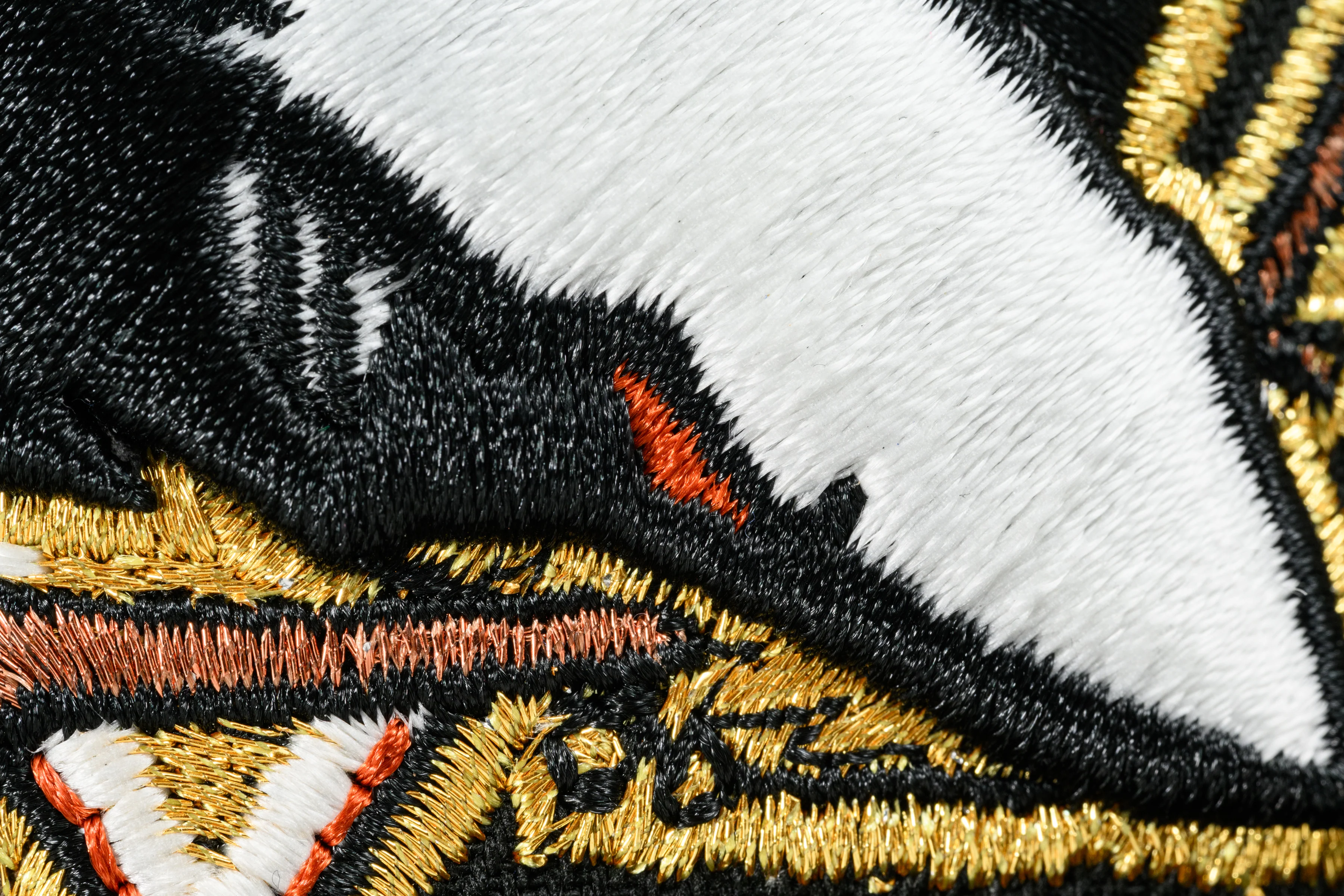 ***PRE-ORDER*** NEW ERA "BAYPE” SAN JOSE SHARKS  FITTED HAT (WOODLAND CAMO/BLACK/RED) - Image 16