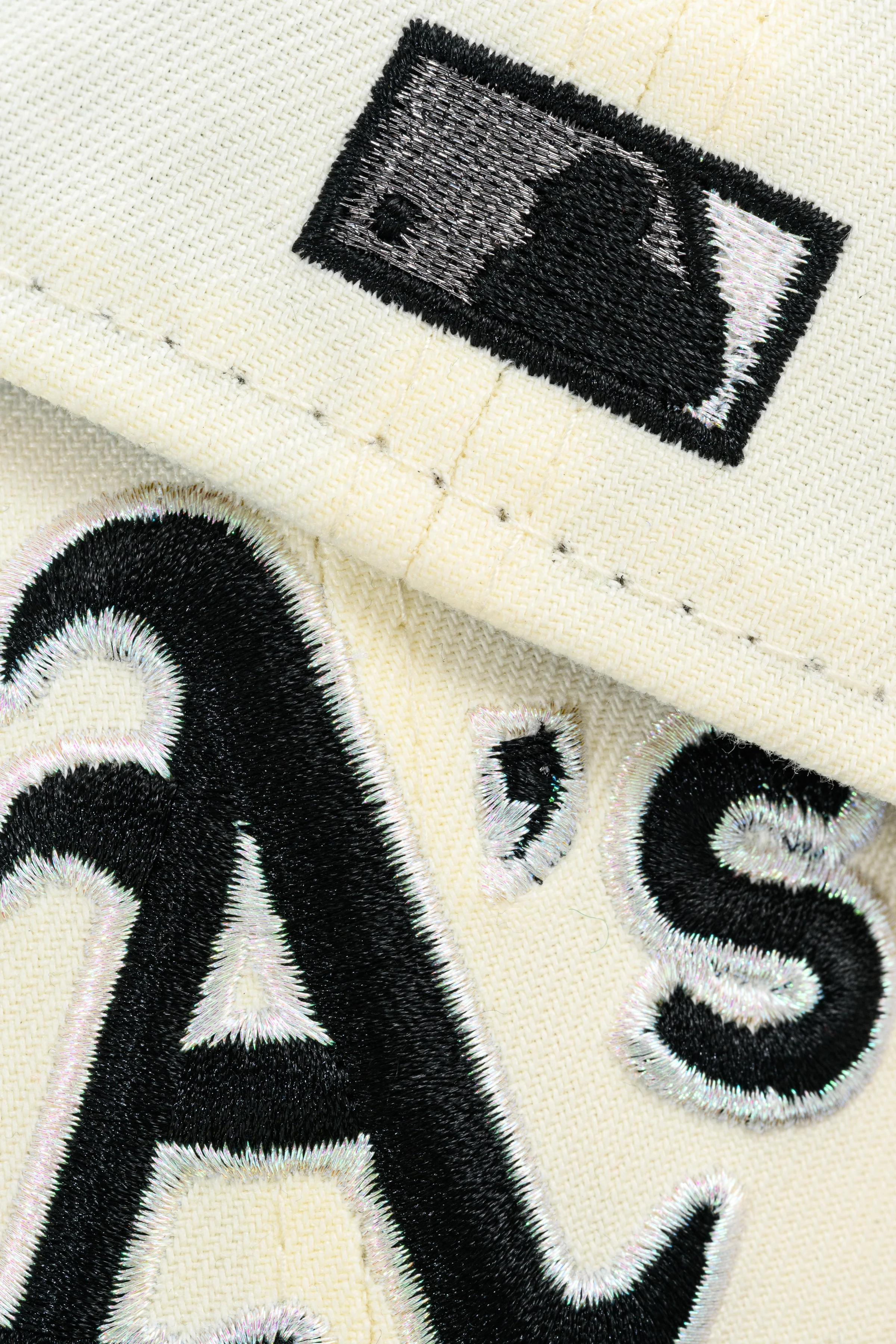 ***PRE-ORDER*** NEW ERA "TEKMO BO 2.0” OAKLAND ATHLETICS FITTED HAT (CHROME/BLACK/DARKGRAPHITE) - Image 10