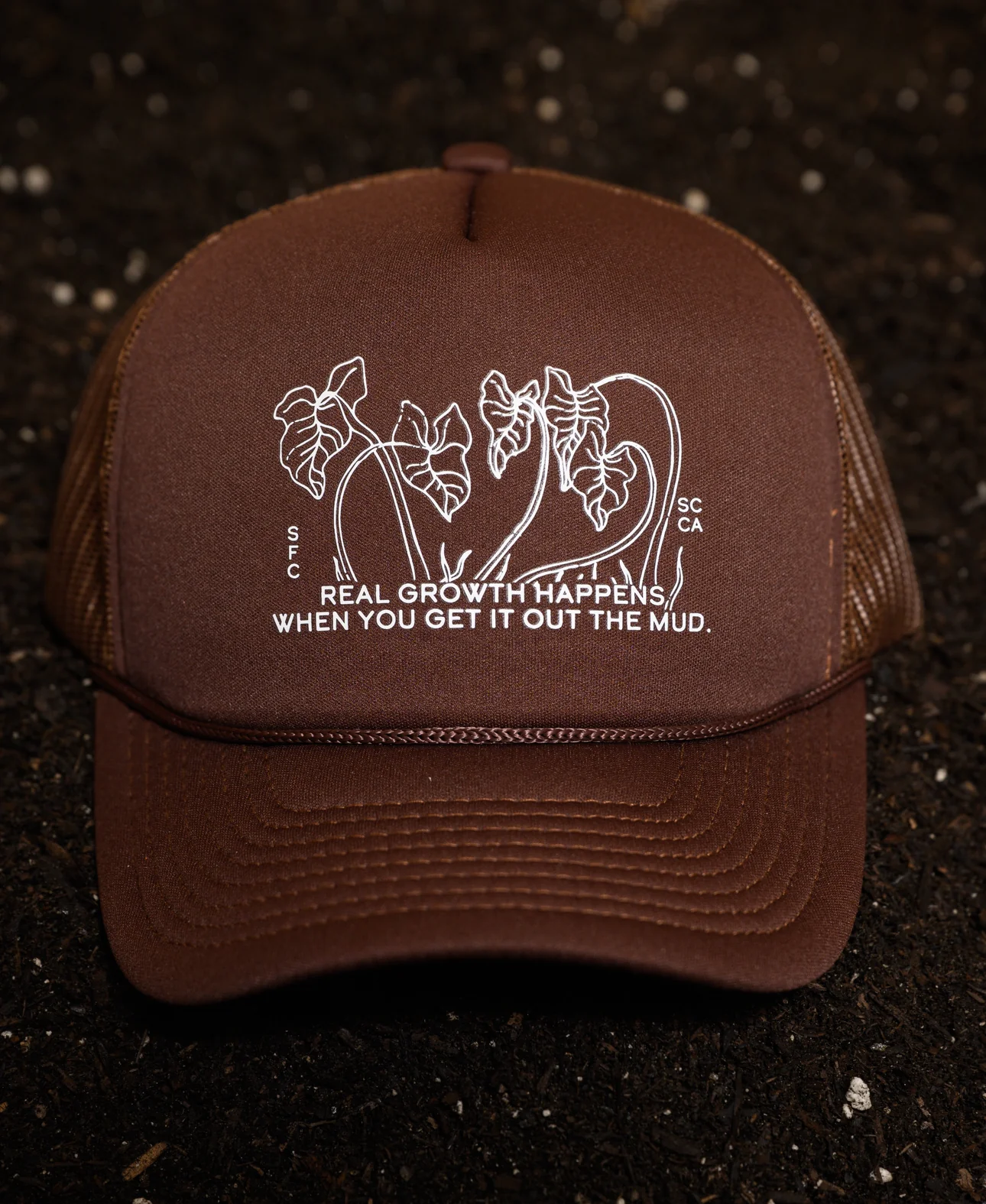 SFC "GROWTH" MESH TRUCKER HAT (DIRT BROWN)