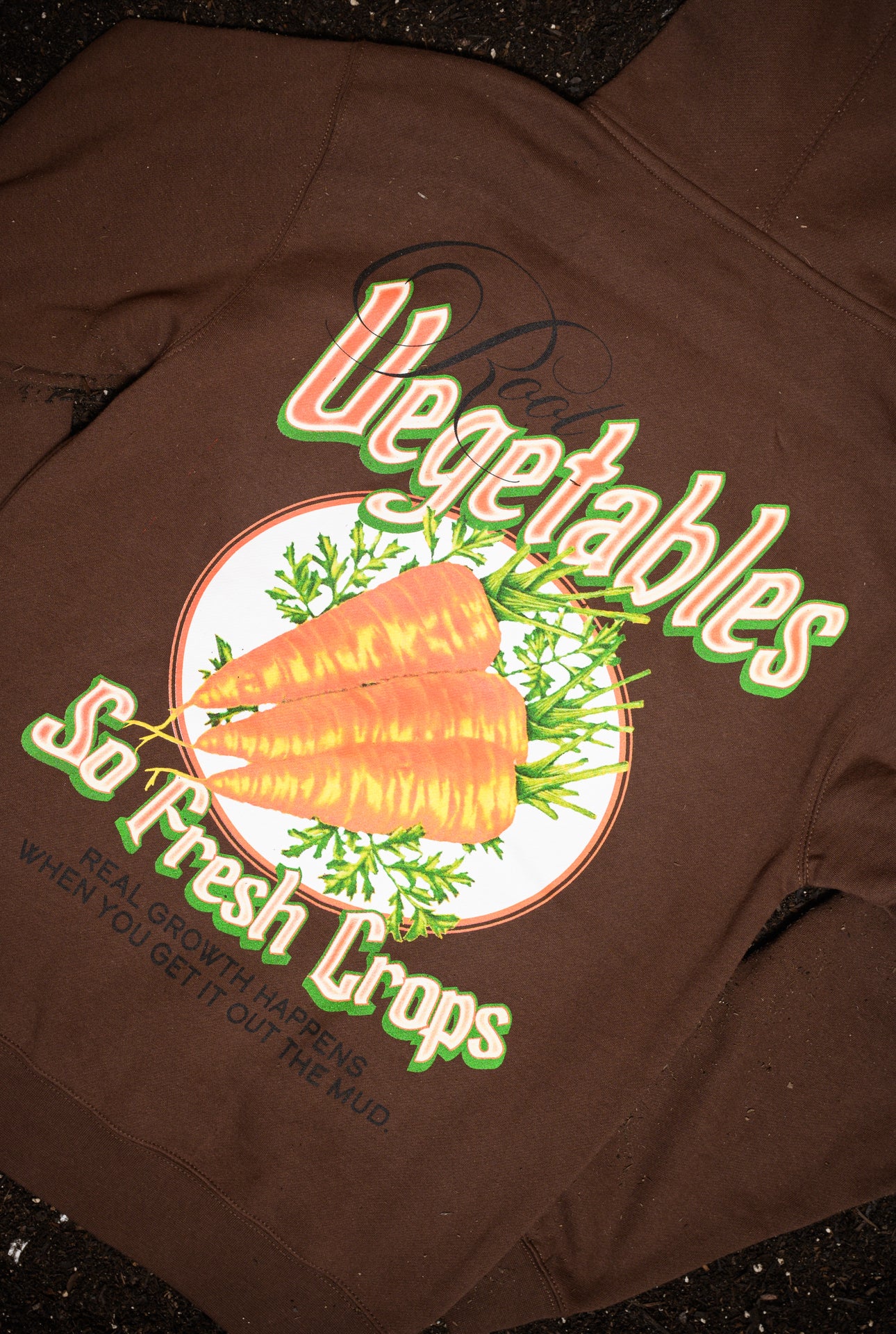 SFC "ROOT VEGATABLES" HEAVYWEIGHT HOODY (DIRT BROWN) - Image 3