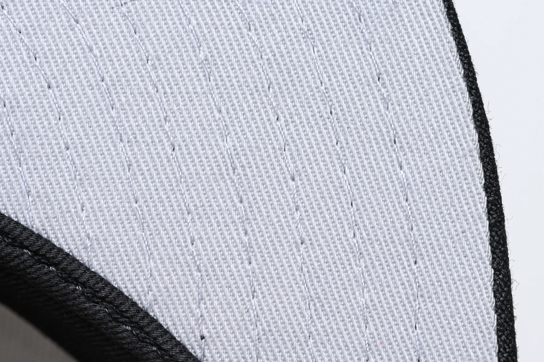 SFC "SANTA CRUZ SCRIPT" FITTED HAT (BLACK/METALLIC SILVER) - Image 3