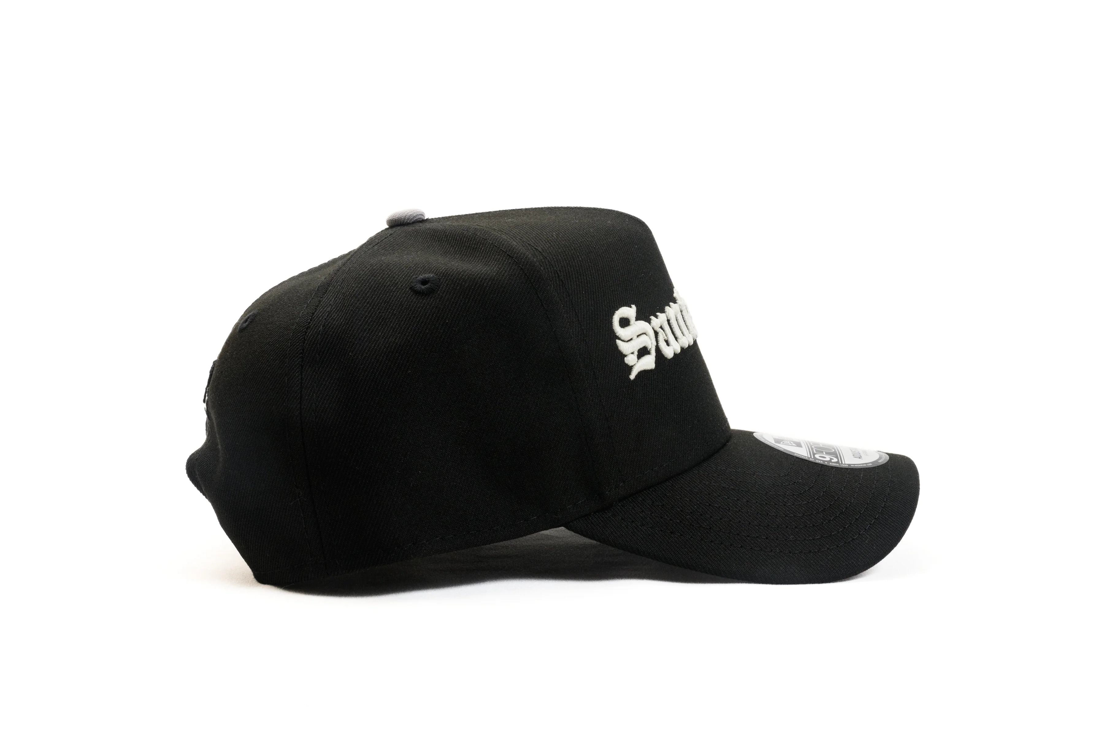 SFC X NEW ERA "OLD E" 9FORTY A-FRAME SNAPBACK (BLACK/WHITE) - Image 6