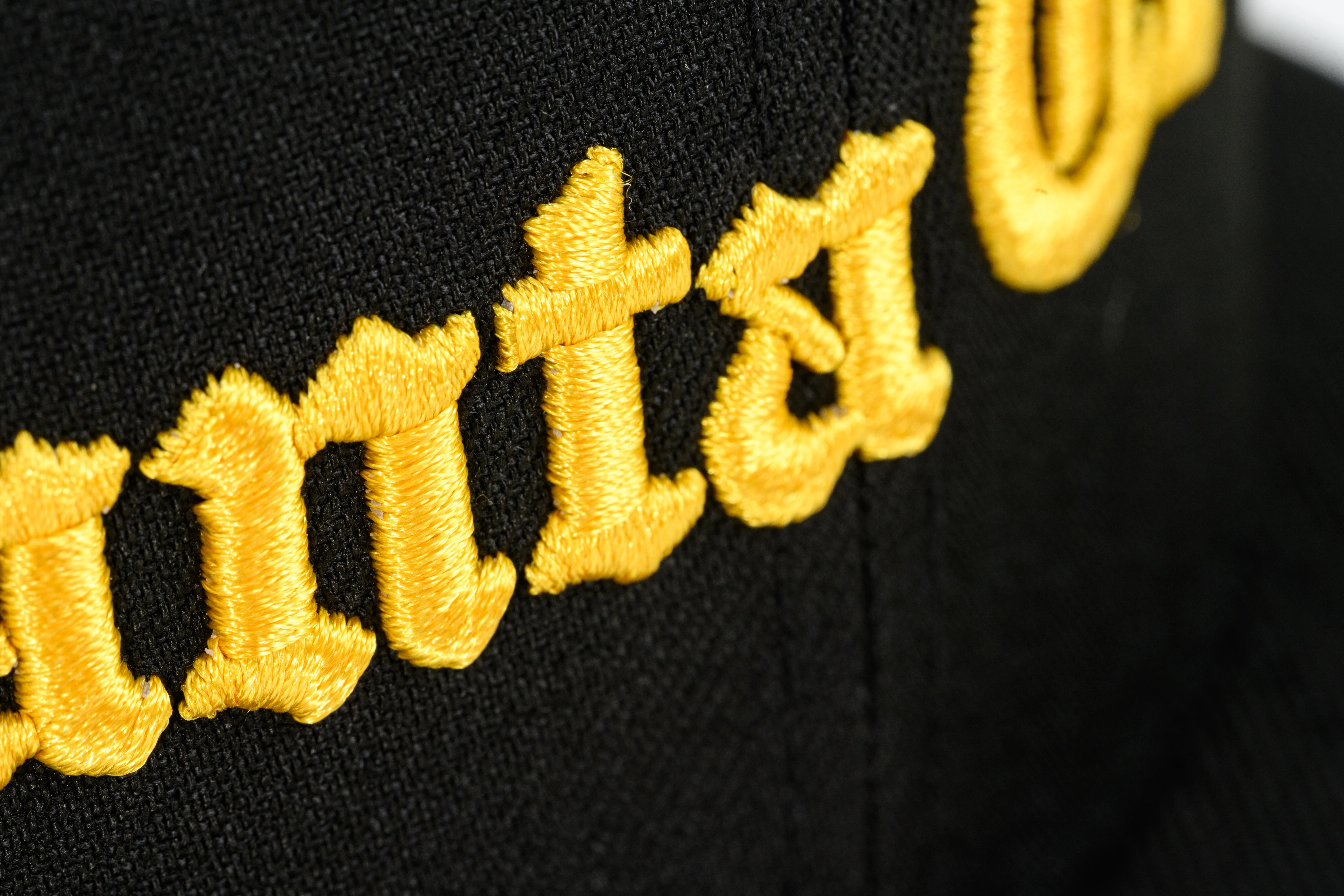 SFC X NEW ERA "OLD E" FITTED HAT (BLACK/YELLOW) - Image 6