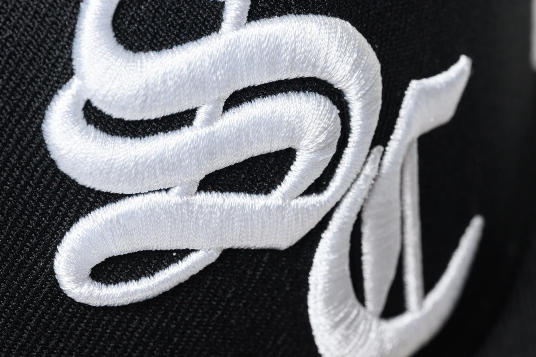 SFC X NEW ERA  "SC OLD E" FITTED HAT (BLACK/WHITE)c - Image 5
